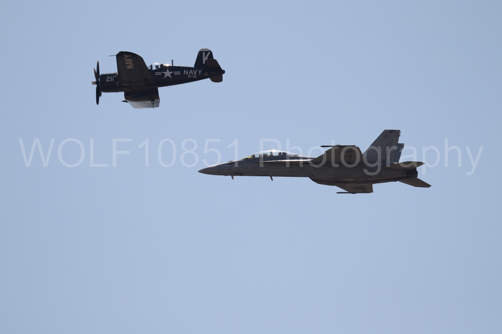 Aviation photography by WOLF10851 featuring FA-18 Super Hornet, Beale Air and Space Expo 2025, Heritage Flight, Vaught F-4U Corsair.