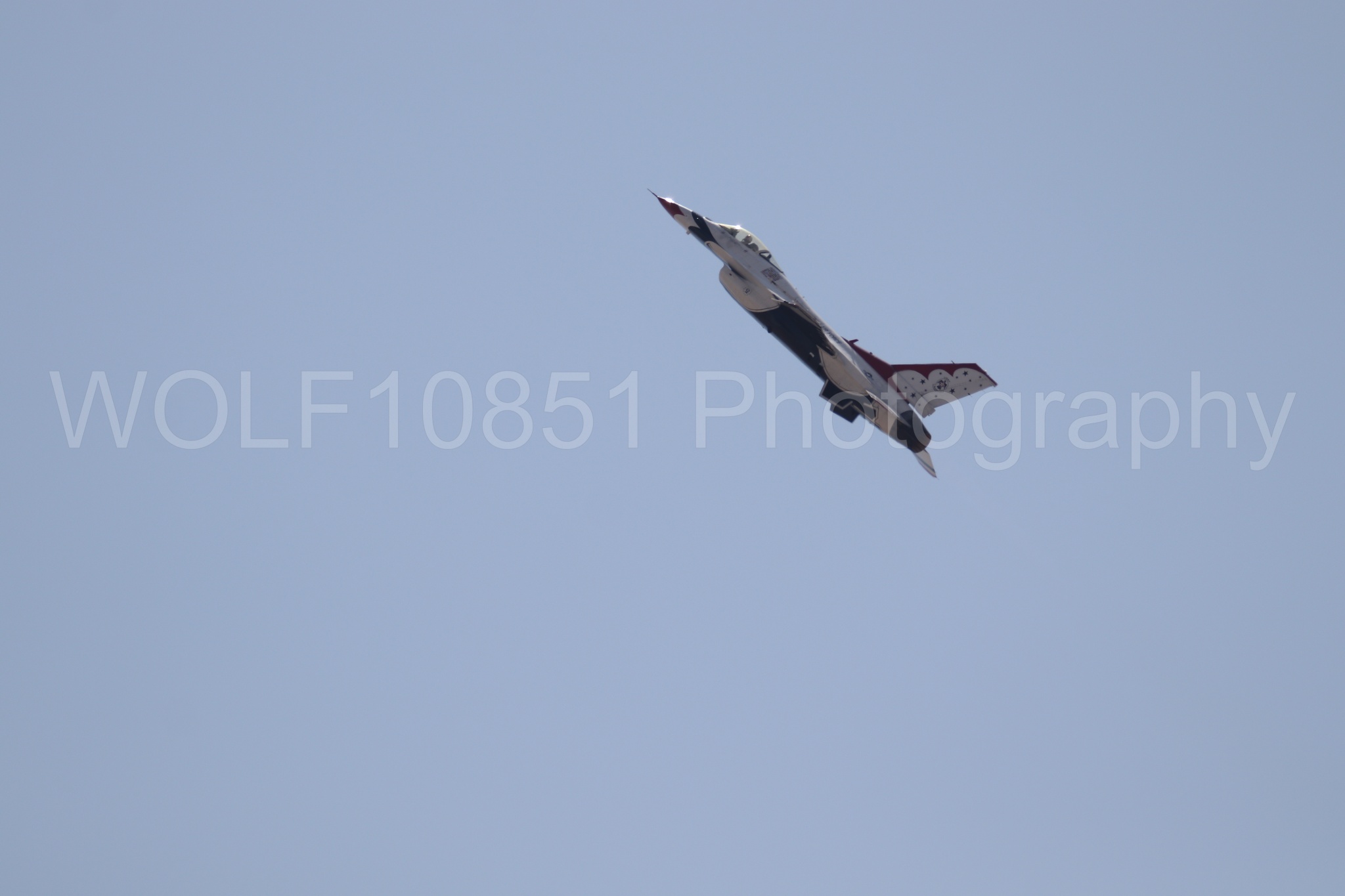 Aviation photography by WOLF10851 featuring Beale Air and Space Expo 2025, F-16 Fighting Falcon, Thunderbirds, Red White and Blue.