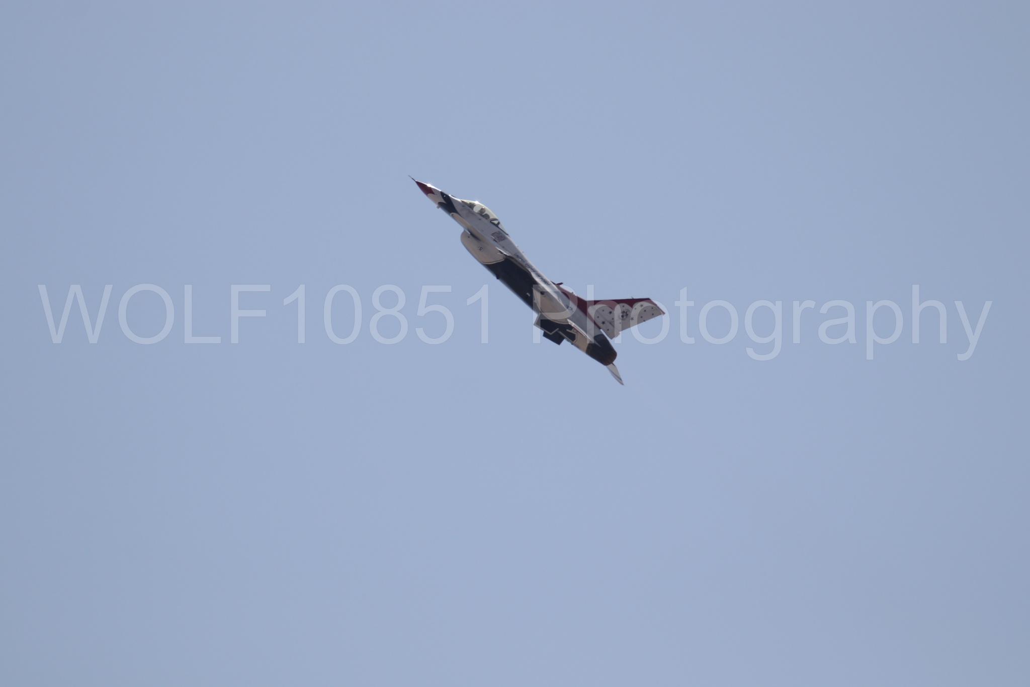 Aviation photography by WOLF10851 featuring Beale Air and Space Expo 2025, F-16 Fighting Falcon, Thunderbirds, Red White and Blue.