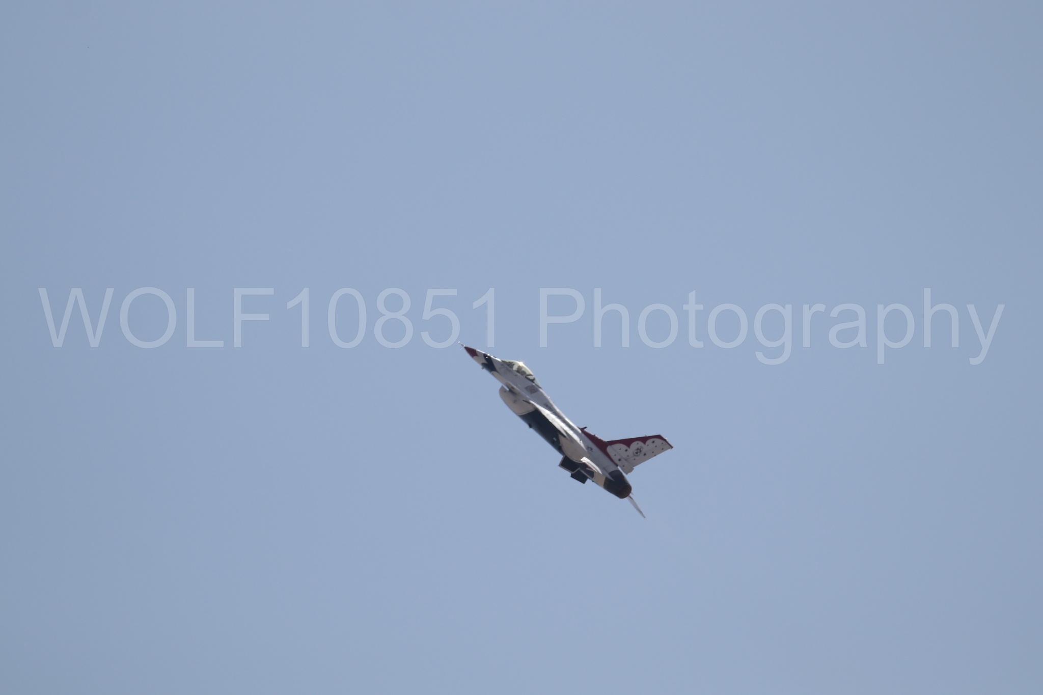 Aviation photography by WOLF10851 featuring Beale Air and Space Expo 2025, F-16 Fighting Falcon, Thunderbirds, Red White and Blue.