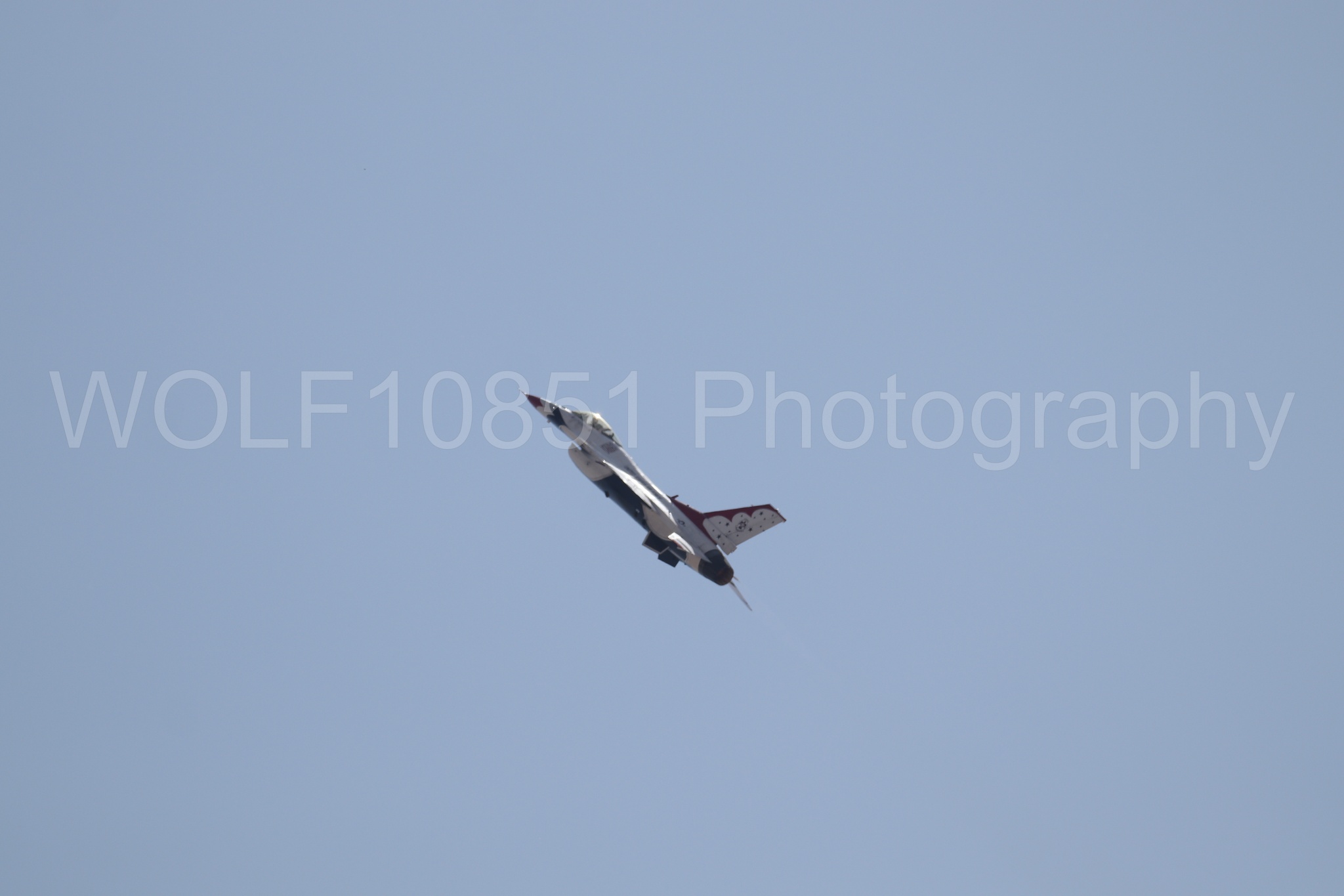 Aviation photography by WOLF10851 featuring Beale Air and Space Expo 2025, F-16 Fighting Falcon, Thunderbirds, Red White and Blue.