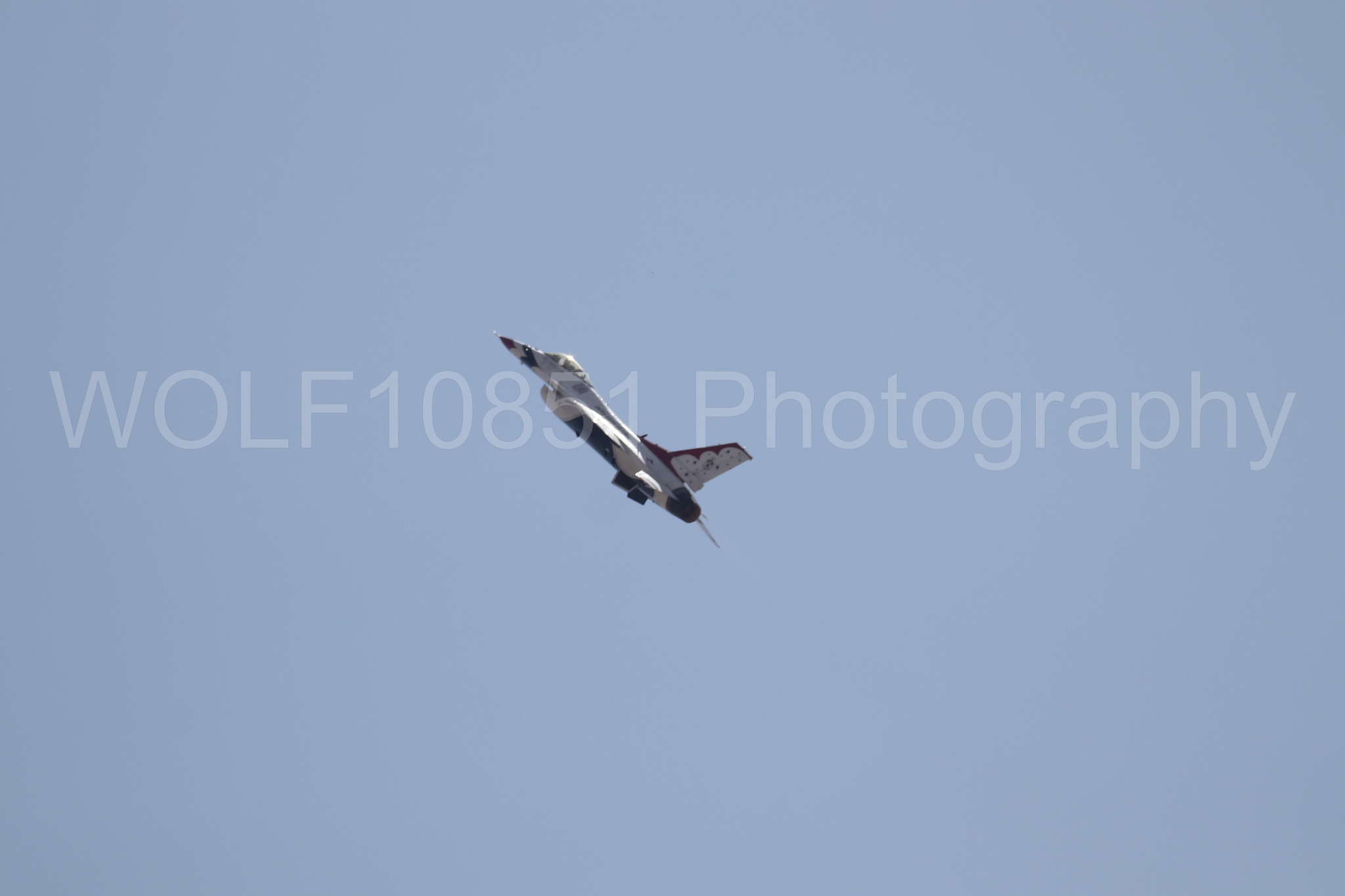Aviation photography by WOLF10851 featuring Beale Air and Space Expo 2025, F-16 Fighting Falcon, Thunderbirds, Red White and Blue.
