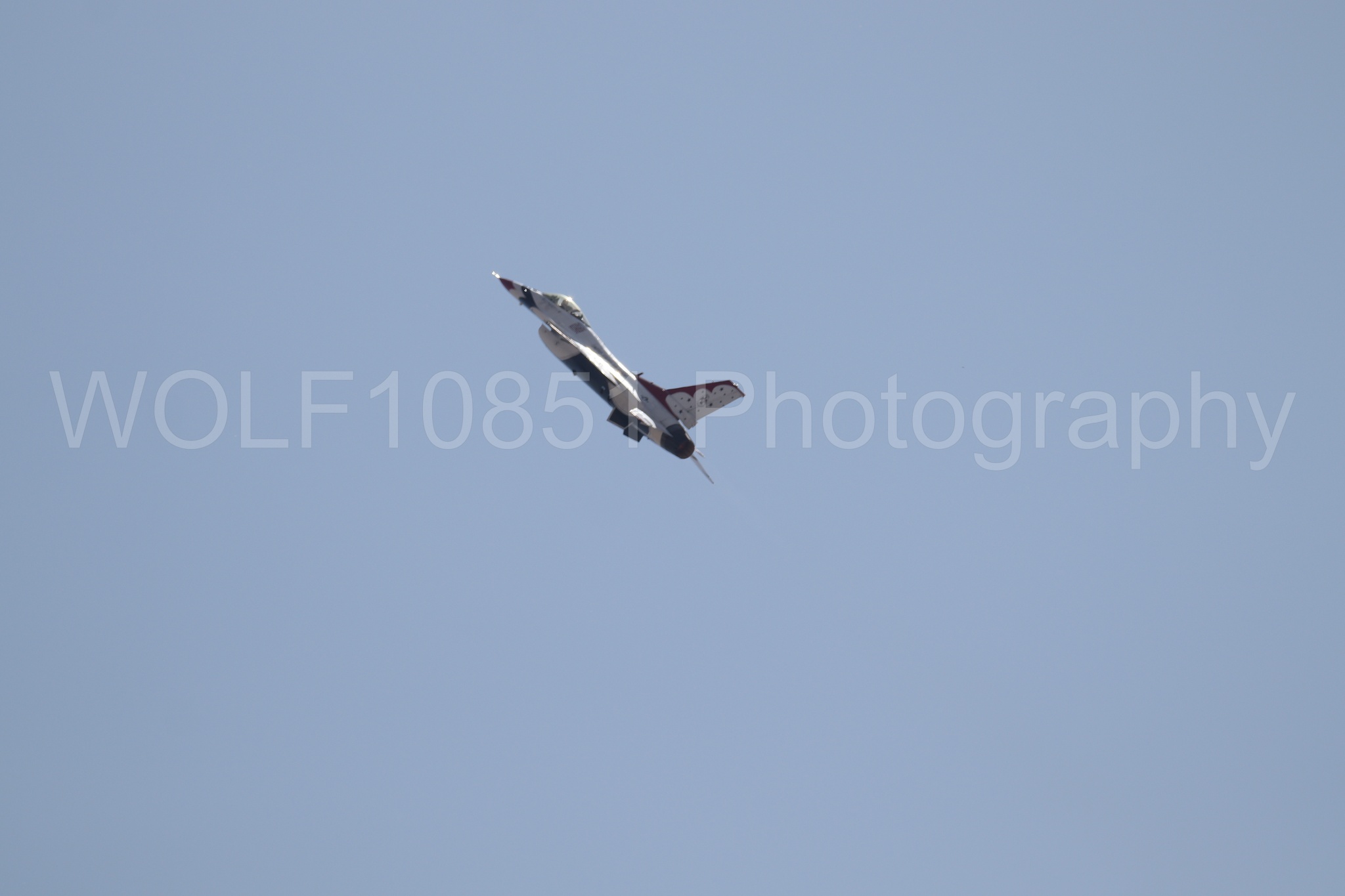 Aviation photography by WOLF10851 featuring Beale Air and Space Expo 2025, F-16 Fighting Falcon, Thunderbirds, Red White and Blue.