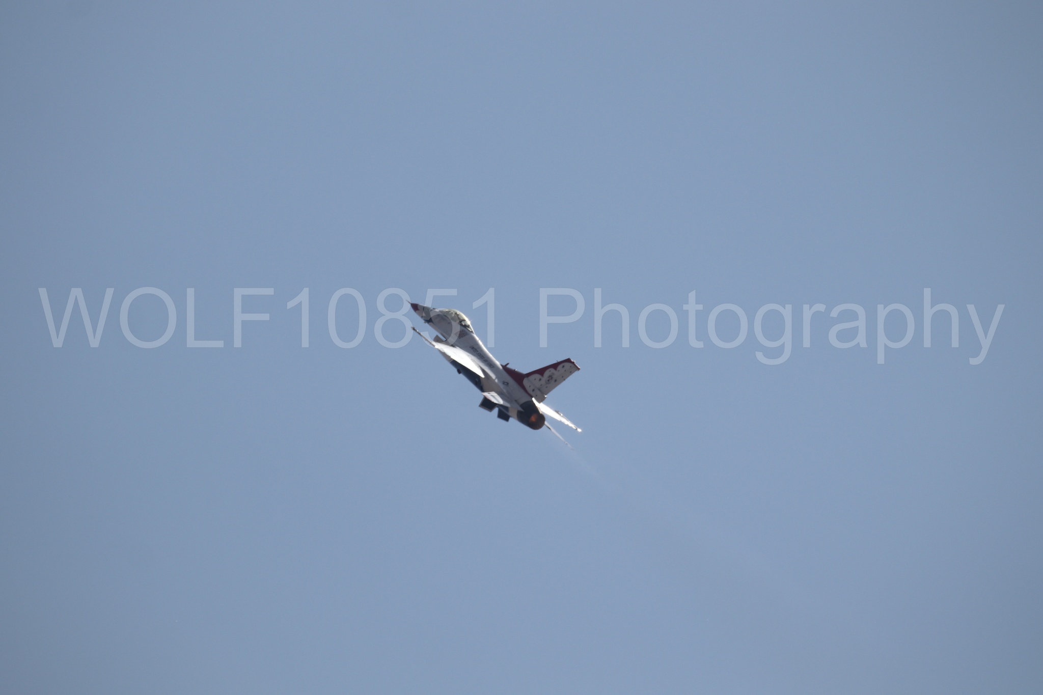 Aviation photography by WOLF10851 featuring Beale Air and Space Expo 2025, F-16 Fighting Falcon, Thunderbirds, Red White and Blue.