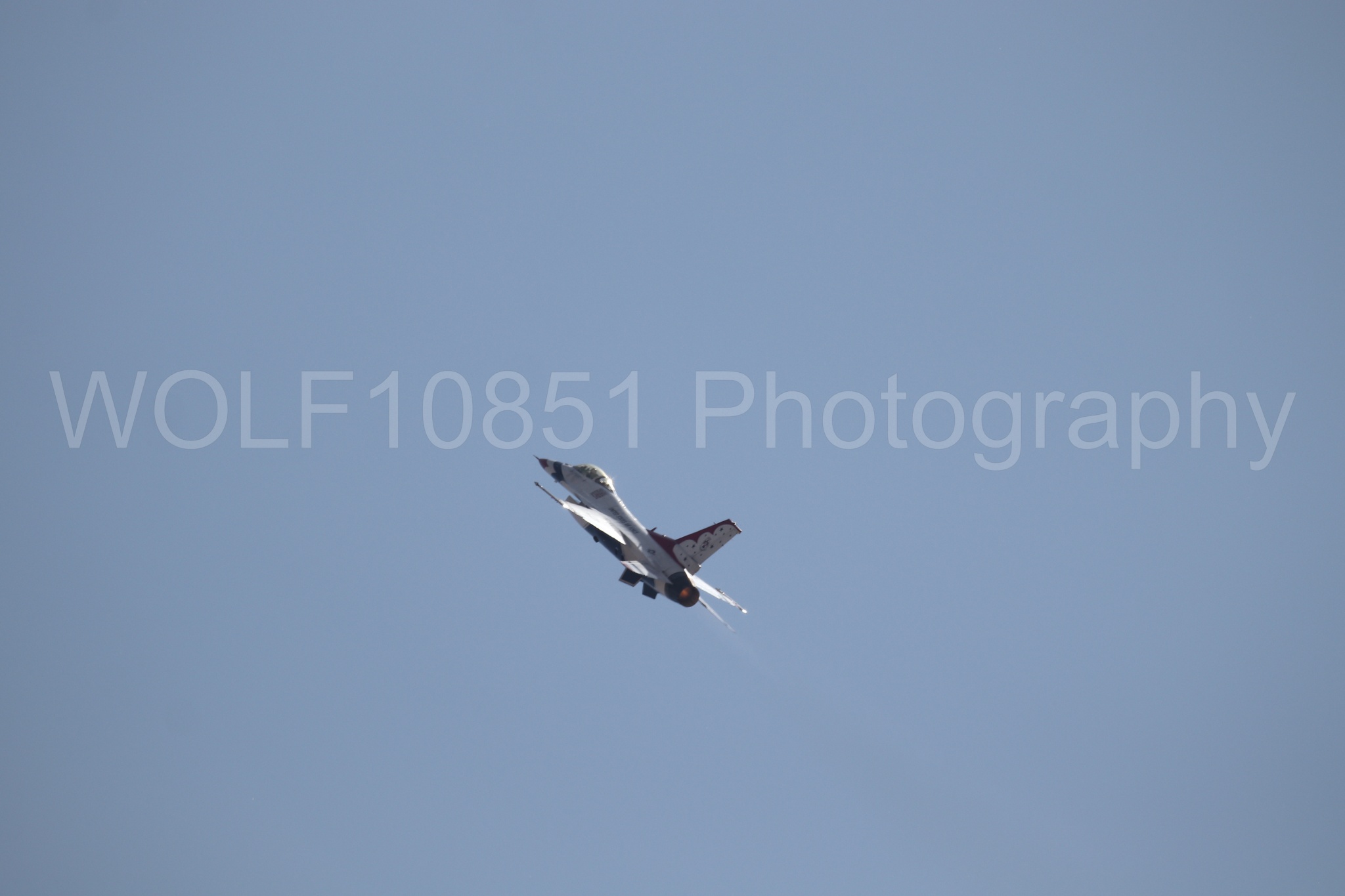Aviation photography by WOLF10851 featuring Beale Air and Space Expo 2025, F-16 Fighting Falcon, Thunderbirds, Red White and Blue.