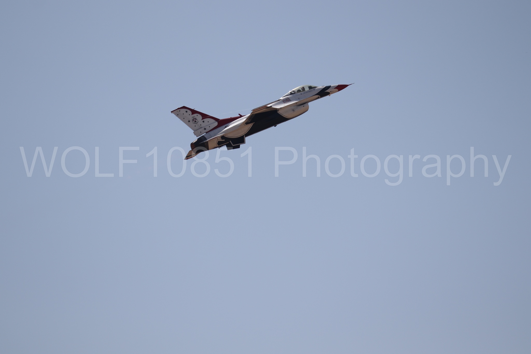 Aviation photography by WOLF10851 featuring Beale Air and Space Expo 2025, F-16 Fighting Falcon, Thunderbirds, Red White and Blue.