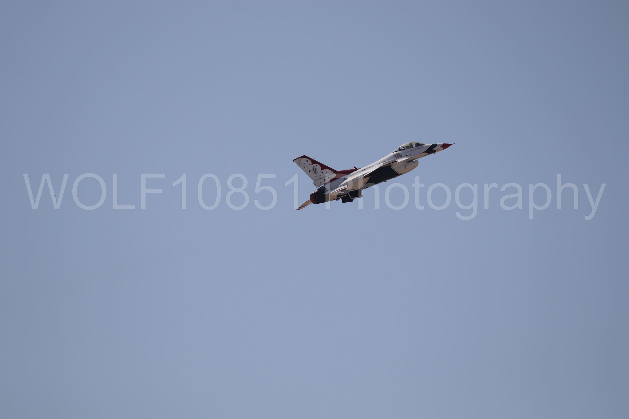Aviation photography by WOLF10851 featuring Beale Air and Space Expo 2025, F-16 Fighting Falcon, Thunderbirds, Red White and Blue.