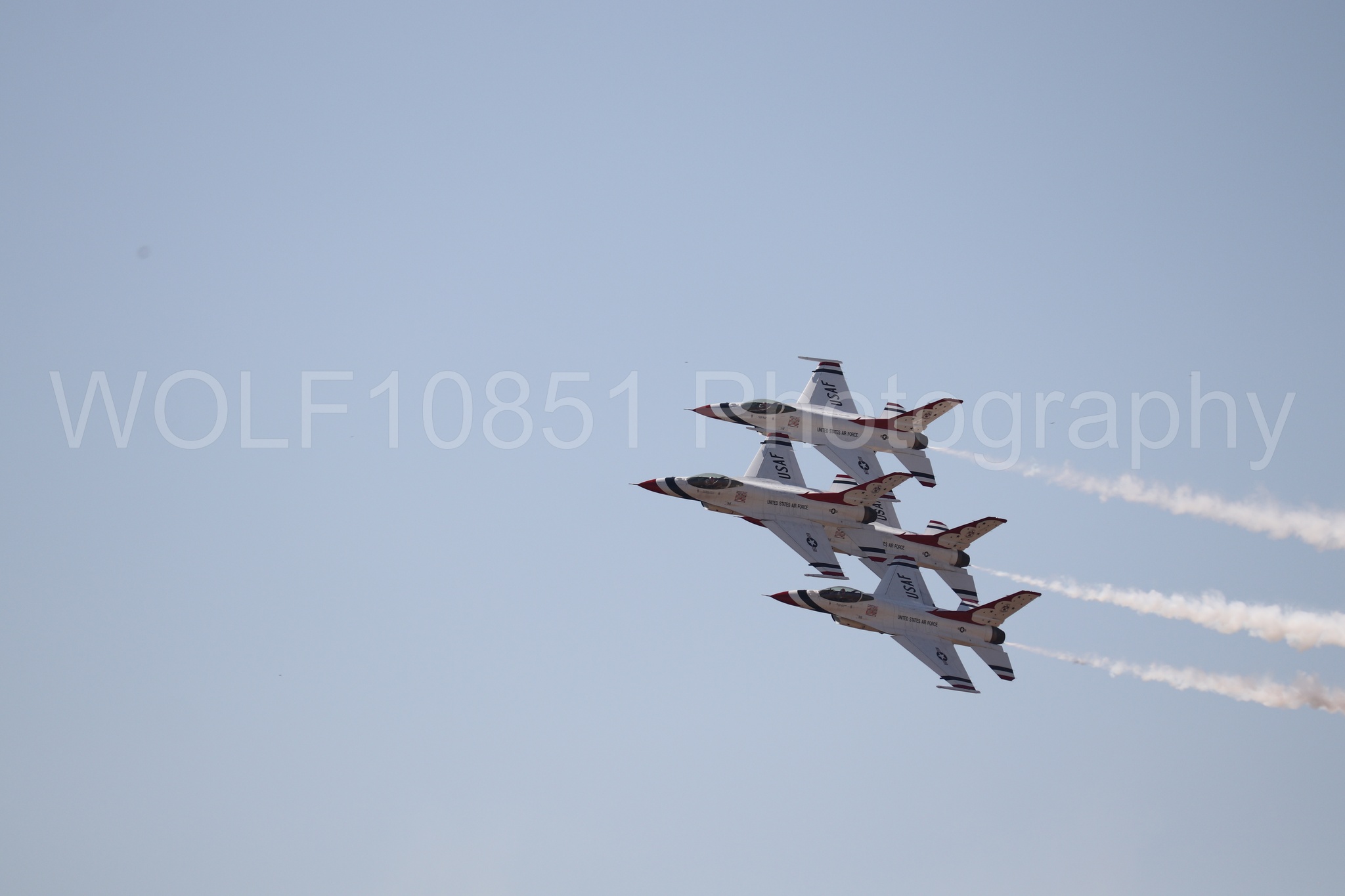 Aviation photography by WOLF10851 featuring Beale Air and Space Expo 2025, F-16 Fighting Falcon, Thunderbirds, Red White and Blue.