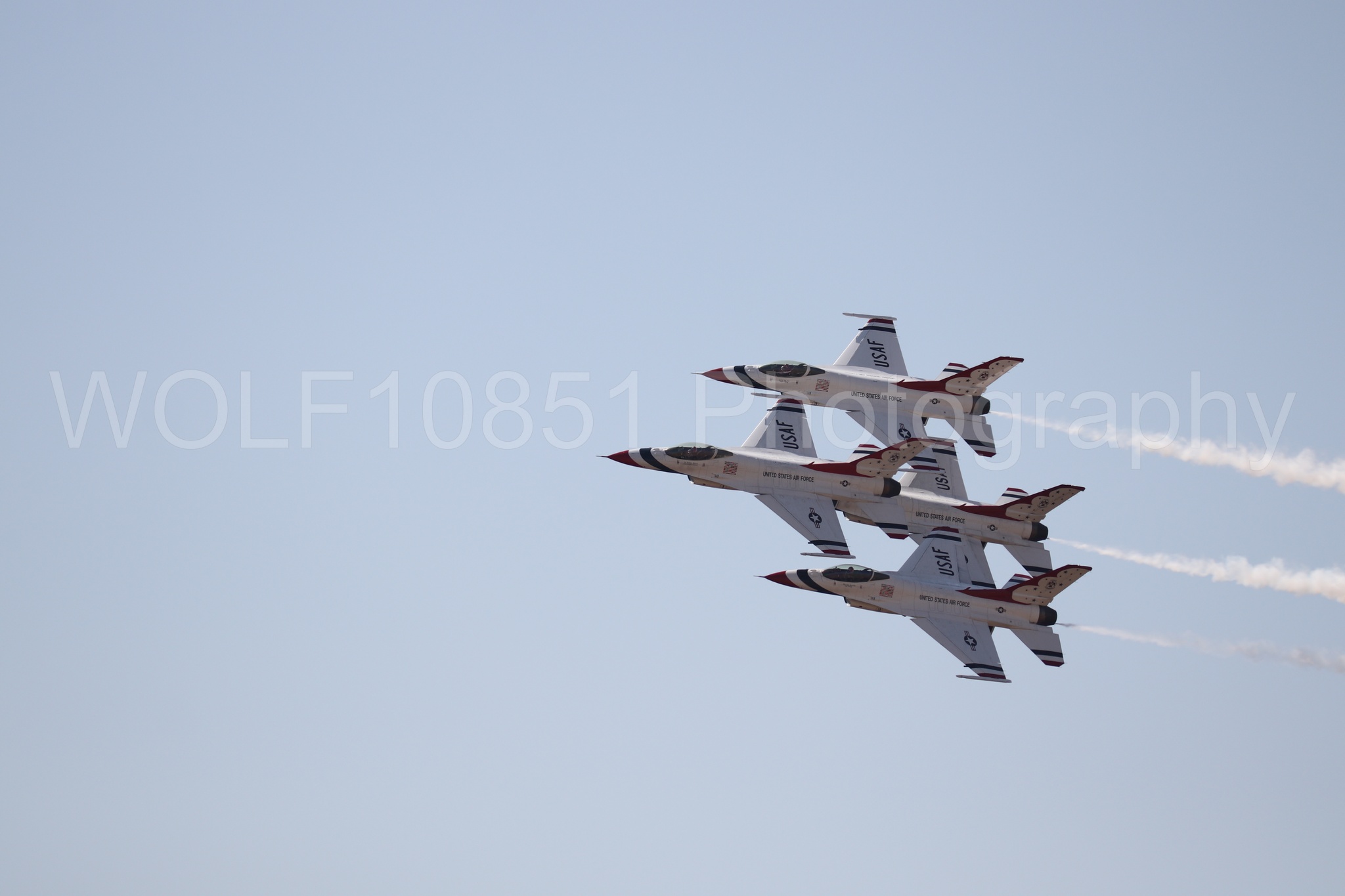 Aviation photography by WOLF10851 featuring Beale Air and Space Expo 2025, F-16 Fighting Falcon, Thunderbirds, Red White and Blue.