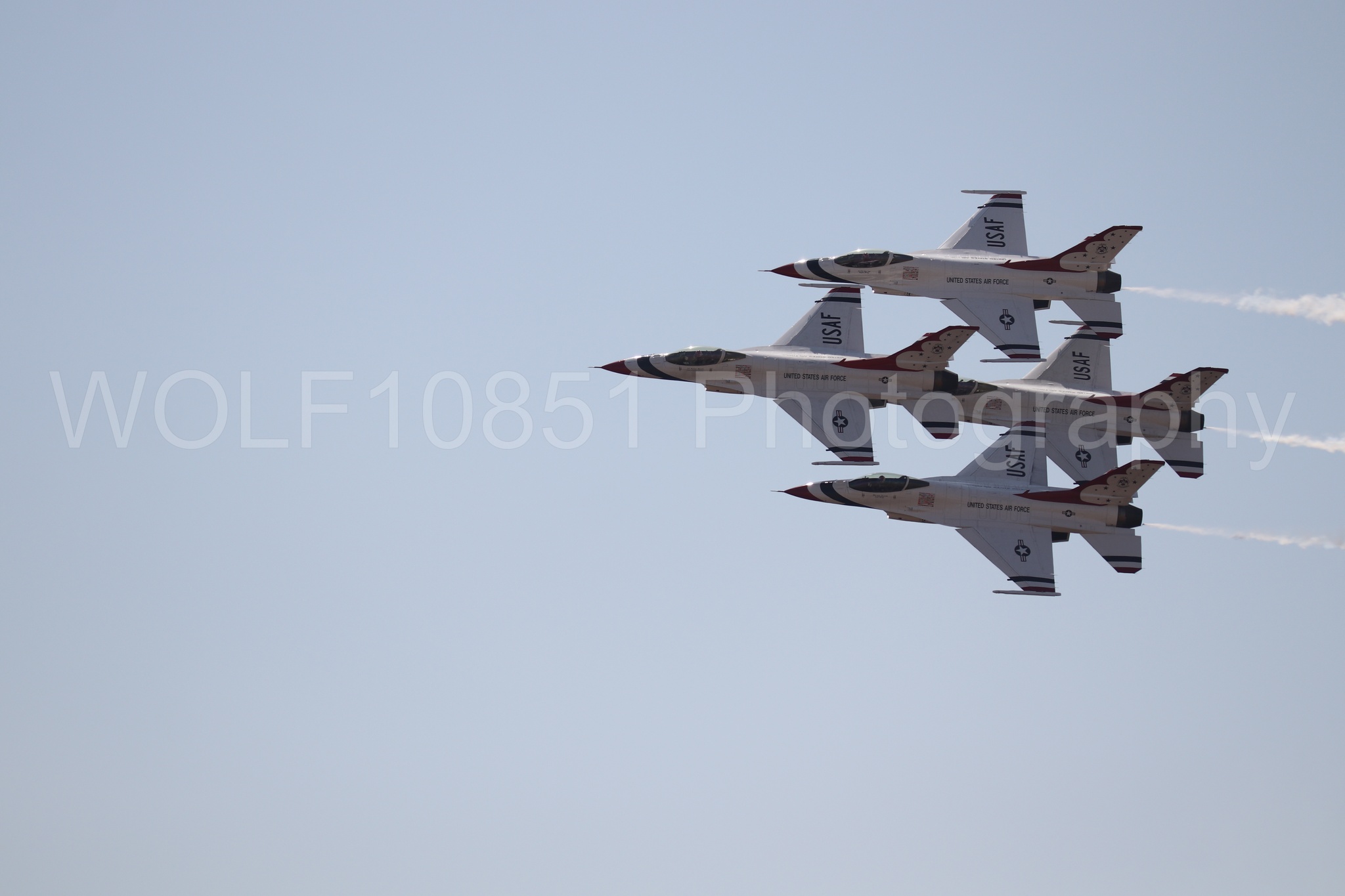 Aviation photography by WOLF10851 featuring Beale Air and Space Expo 2025, F-16 Fighting Falcon, Thunderbirds, Red White and Blue.