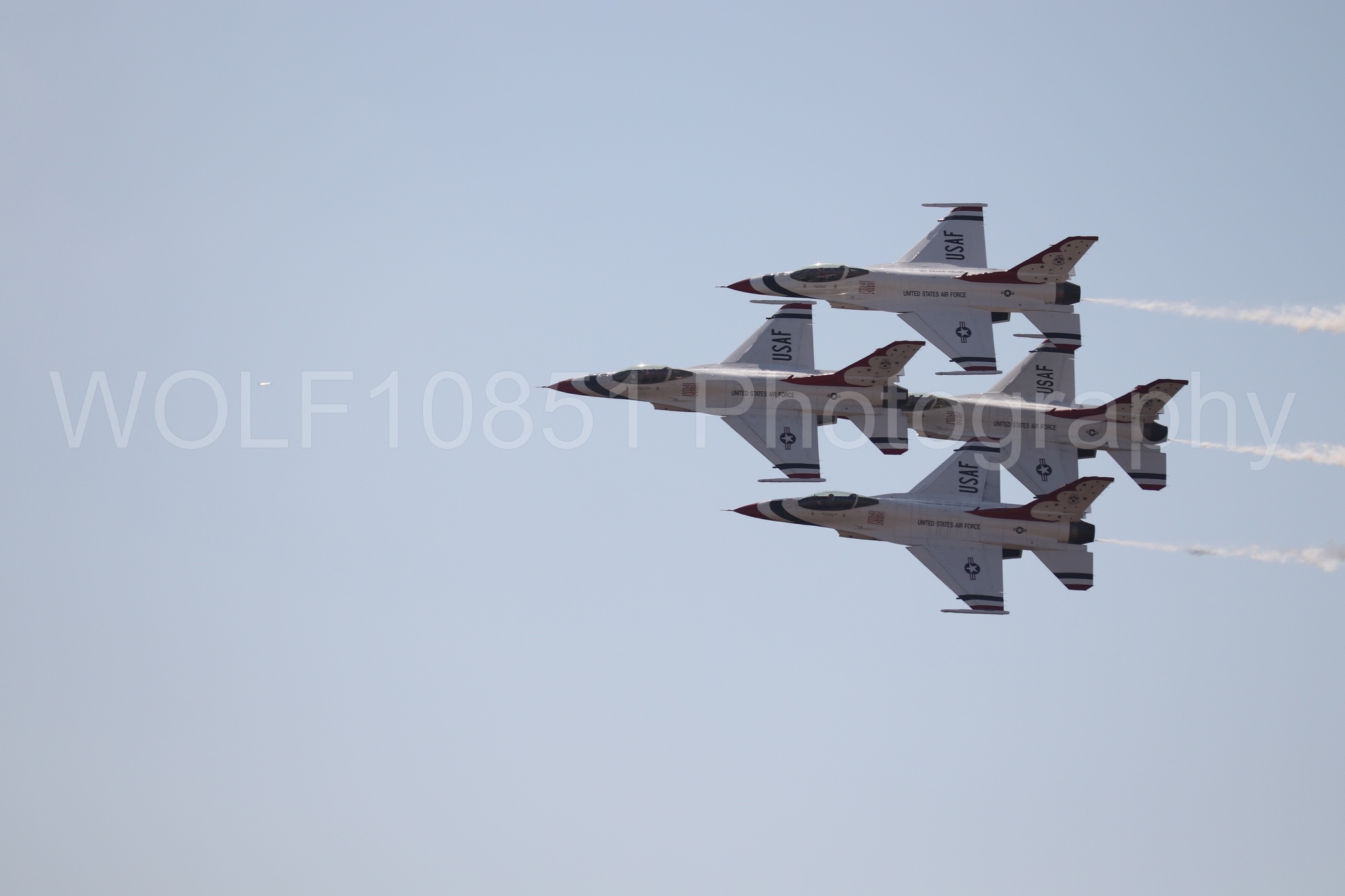 Aviation photography by WOLF10851 featuring Beale Air and Space Expo 2025, F-16 Fighting Falcon, Thunderbirds, Red White and Blue.