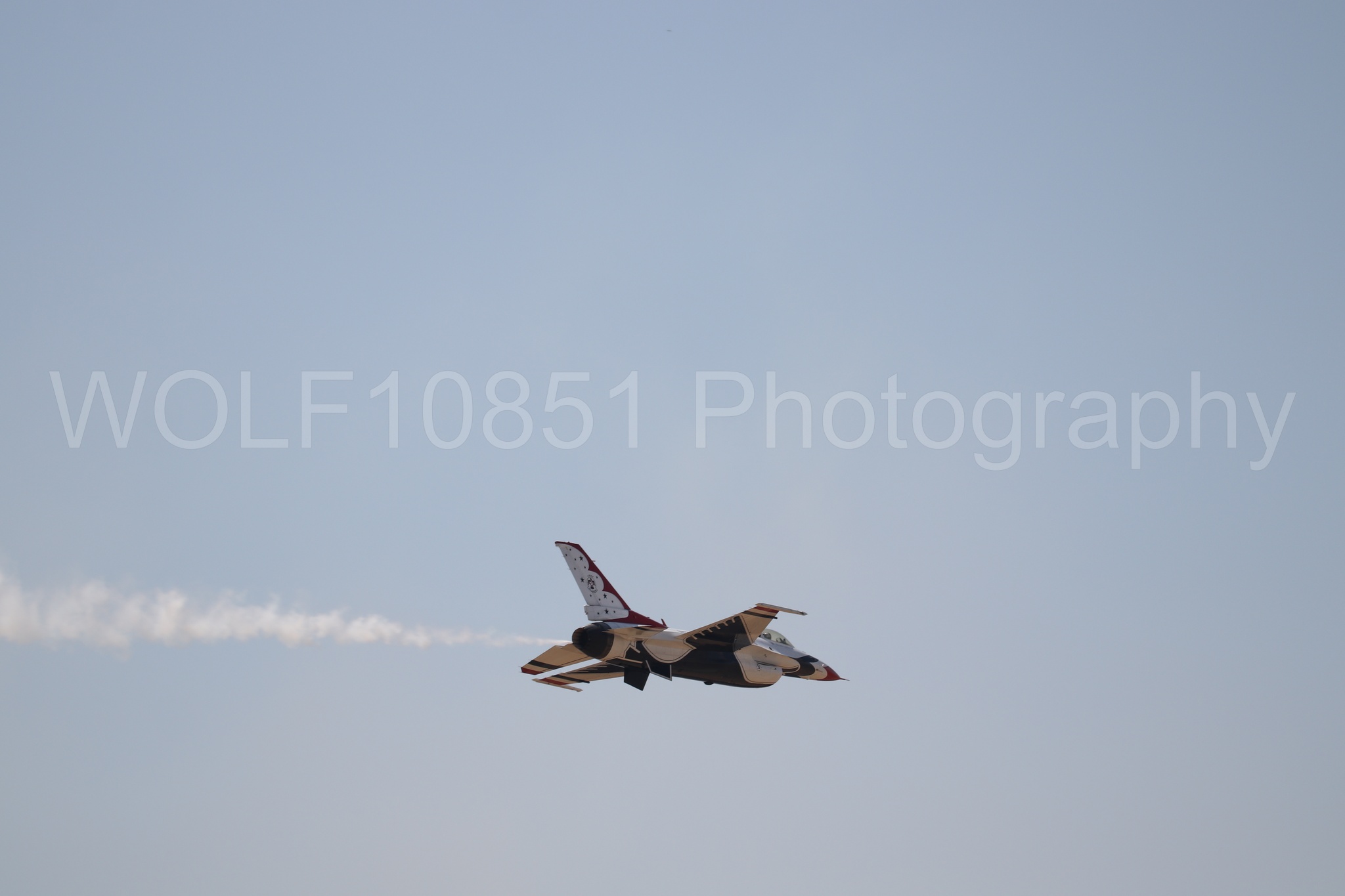 Aviation photography by WOLF10851 featuring Beale Air and Space Expo 2025, F-16 Fighting Falcon, Thunderbirds, Red White and Blue.