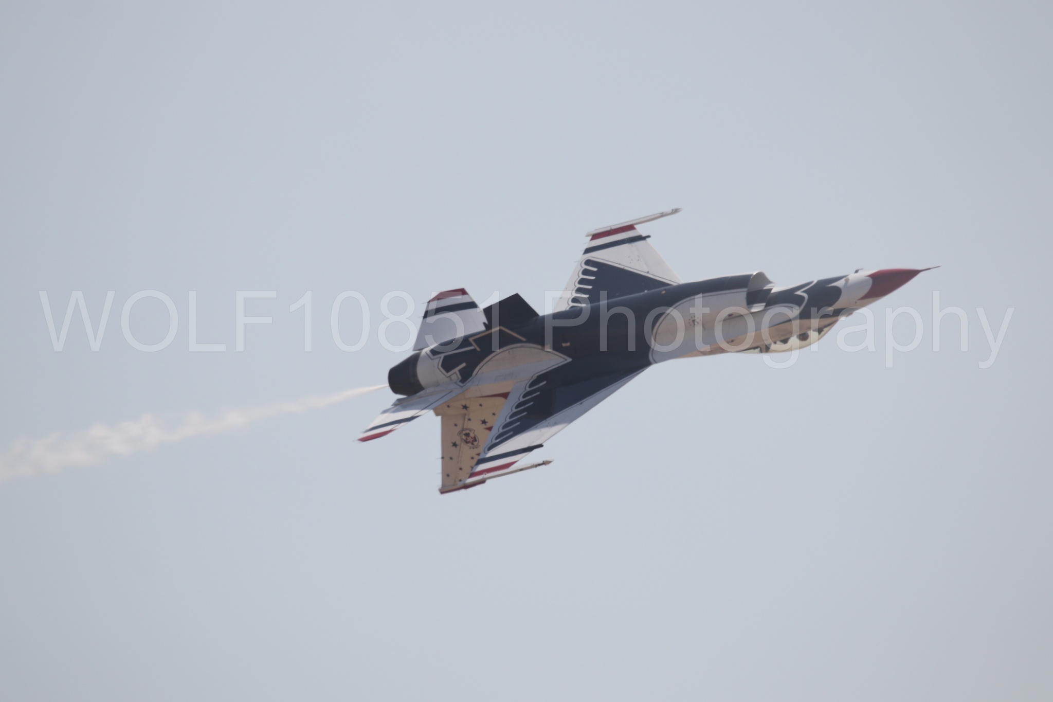 Aviation photography by WOLF10851 featuring Beale Air and Space Expo 2025, F-16 Fighting Falcon, Thunderbirds, Red White and Blue.