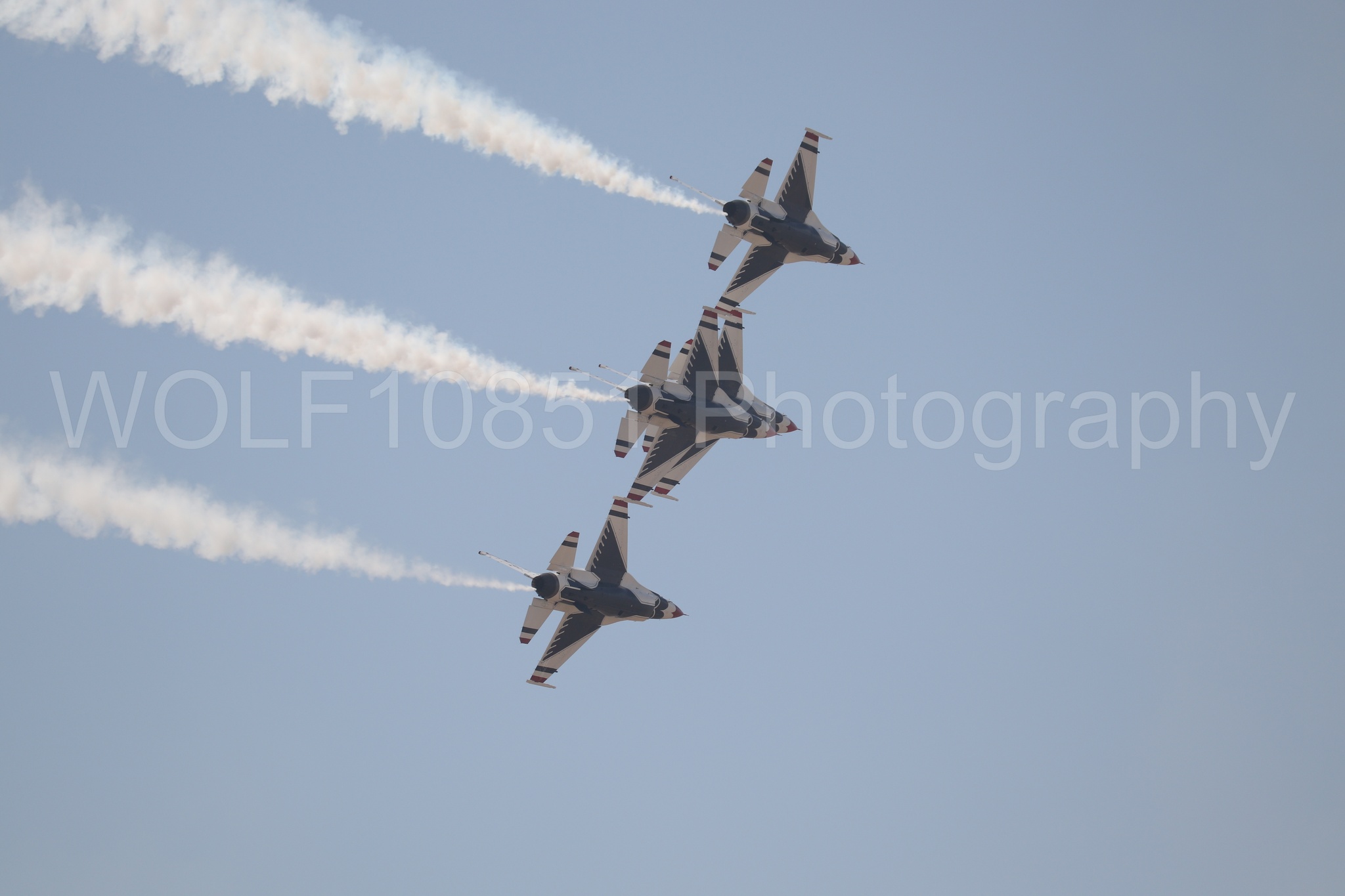 Aviation photography by WOLF10851 featuring Beale Air and Space Expo 2025, F-16 Fighting Falcon, Thunderbirds, Red White and Blue.