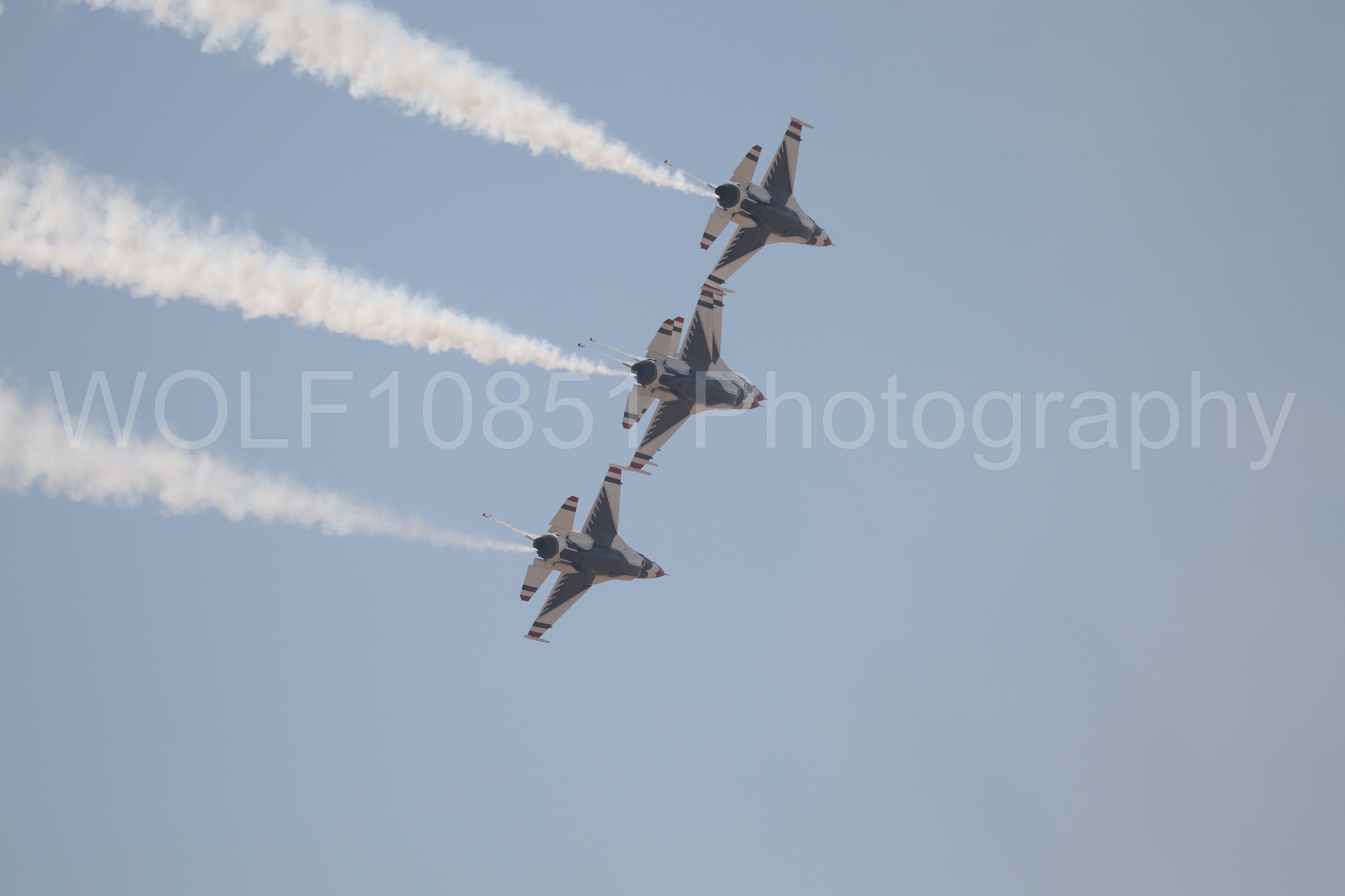 Aviation photography by WOLF10851 featuring Beale Air and Space Expo 2025, F-16 Fighting Falcon, Thunderbirds, Red White and Blue.