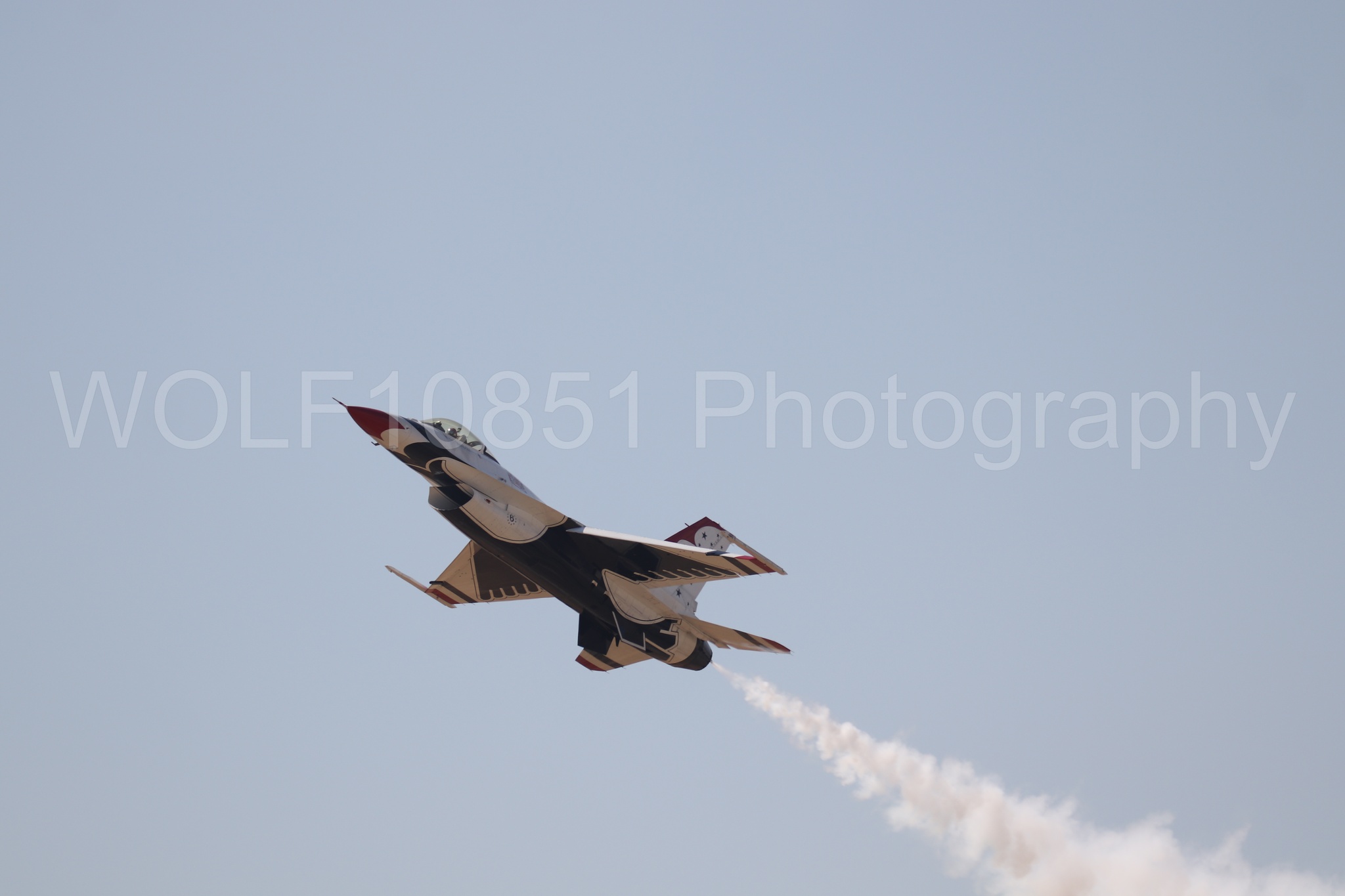 Aviation photography by WOLF10851 featuring Beale Air and Space Expo 2025, F-16 Fighting Falcon, Thunderbirds, Red White and Blue.