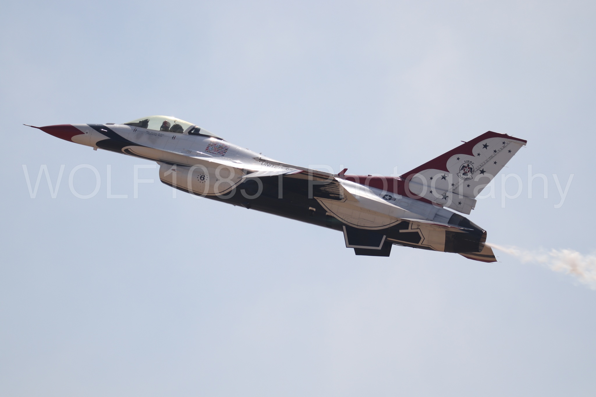 Aviation photography by WOLF10851 featuring Beale Air and Space Expo 2025, F-16 Fighting Falcon, Thunderbirds, Red White and Blue.