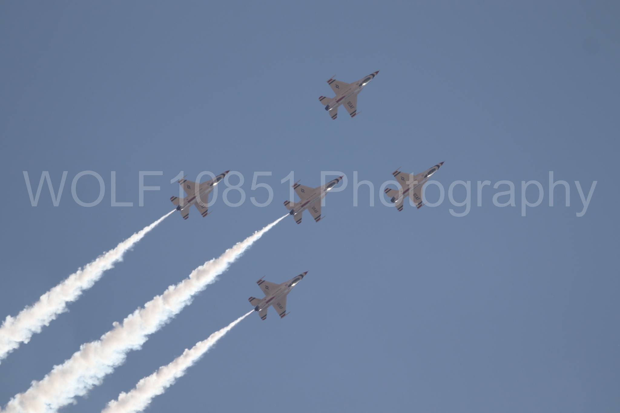 Aviation photography by WOLF10851 featuring Beale Air and Space Expo 2025, F-16 Fighting Falcon, Thunderbirds, Red White and Blue.