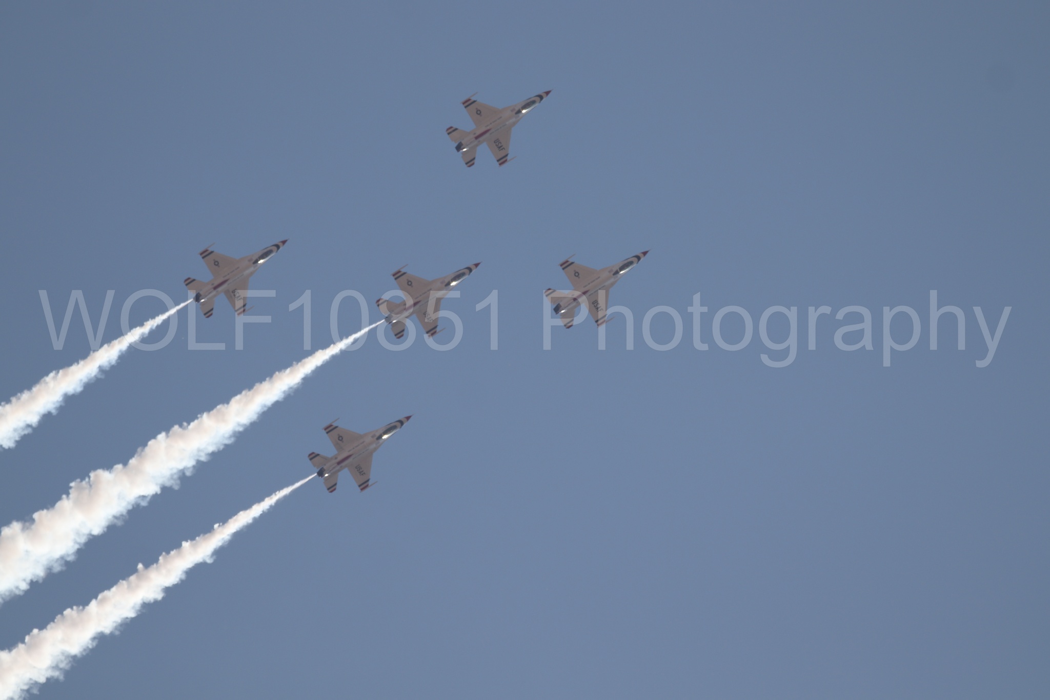 Aviation photography by WOLF10851 featuring Beale Air and Space Expo 2025, F-16 Fighting Falcon, Thunderbirds, Red White and Blue.