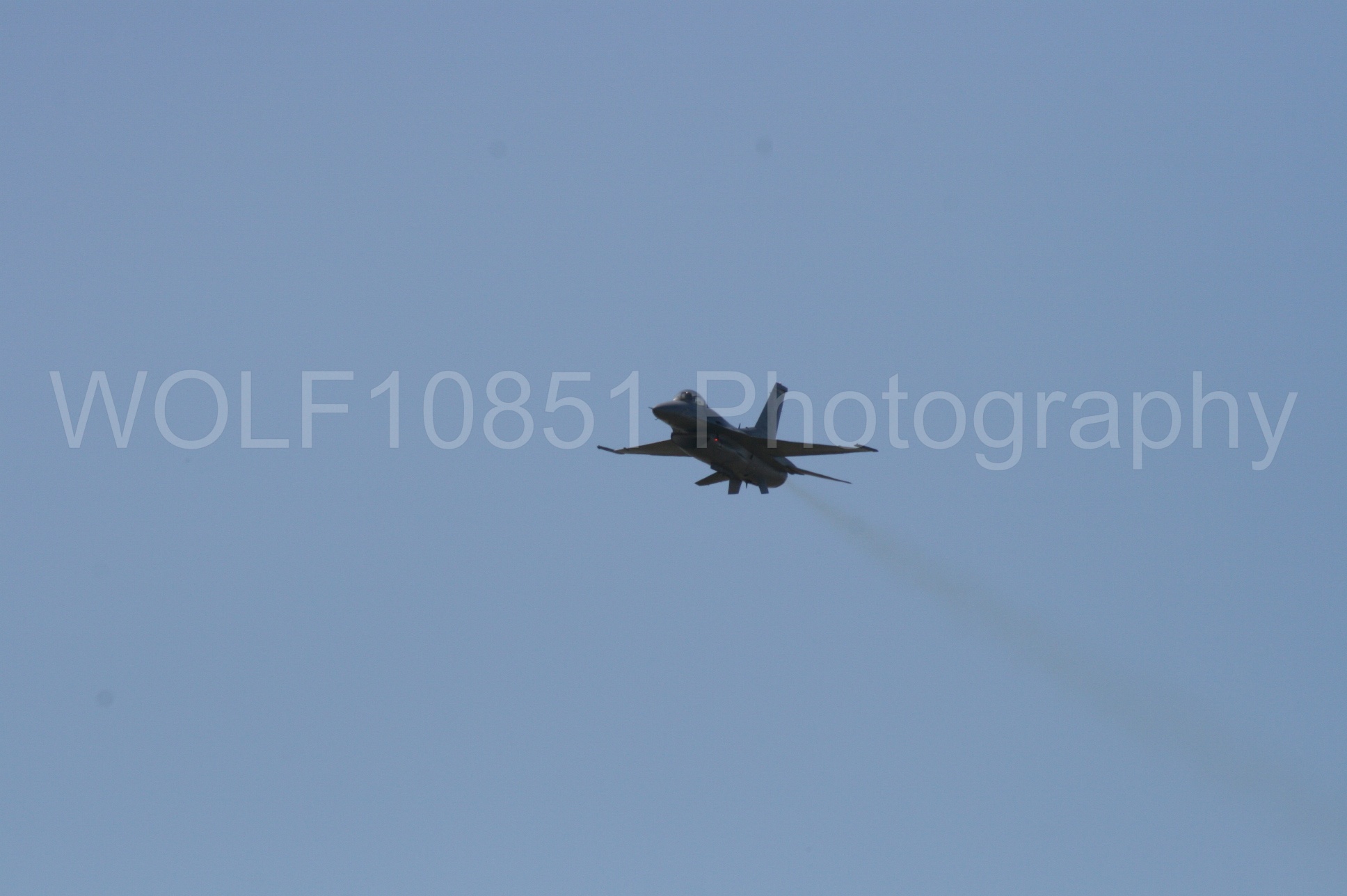 Aviation photography by WOLF10851 featuring F-16 Fighting Falcon, California Capital Airshow 2008, Viper Demonstration Team.