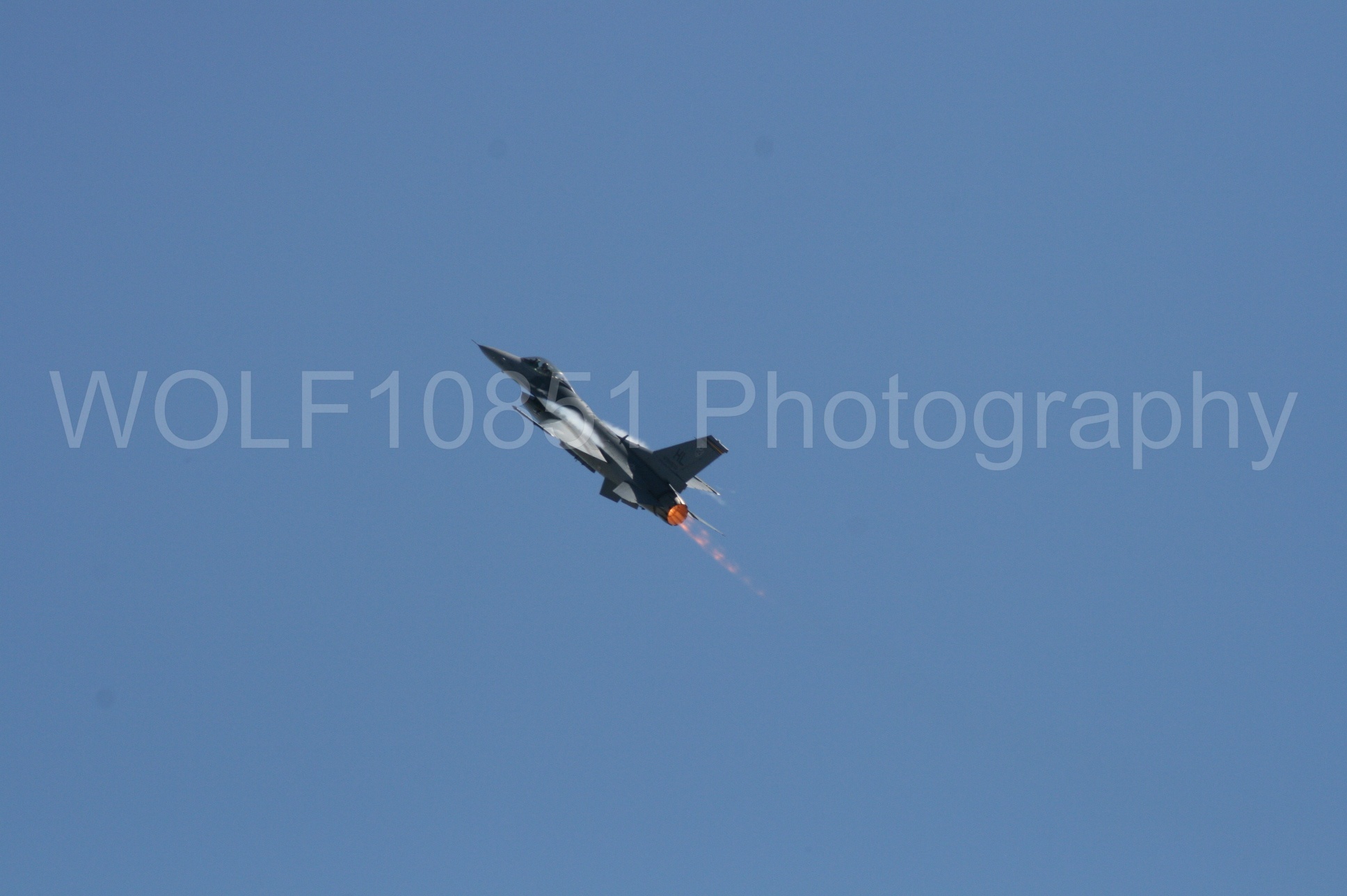 Aviation photography by WOLF10851 featuring F-16 Fighting Falcon, California Capital Airshow 2008, Viper Demonstration Team.