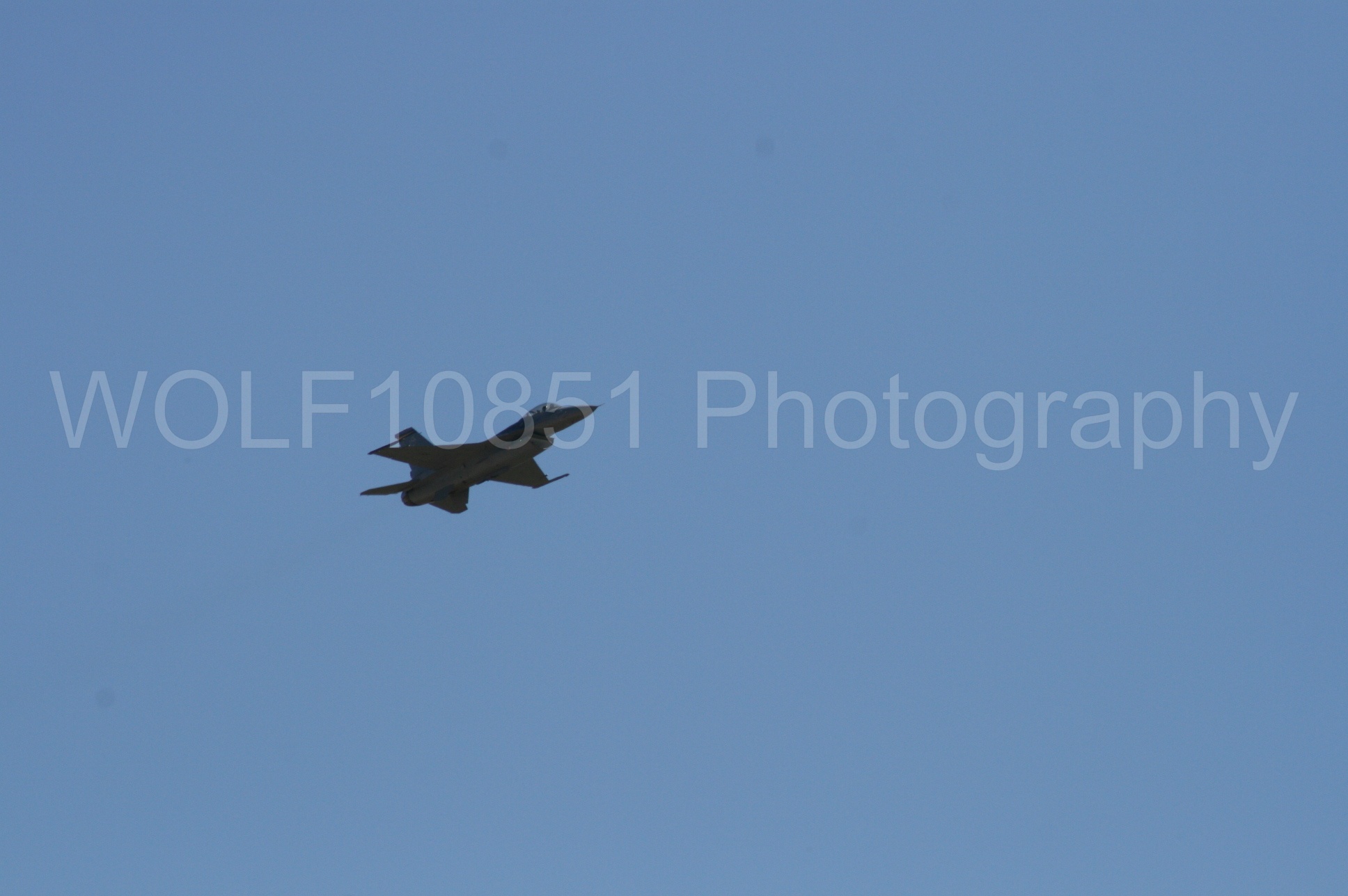 Aviation photography by WOLF10851 featuring F-16 Fighting Falcon, California Capital Airshow 2008, Viper Demonstration Team.