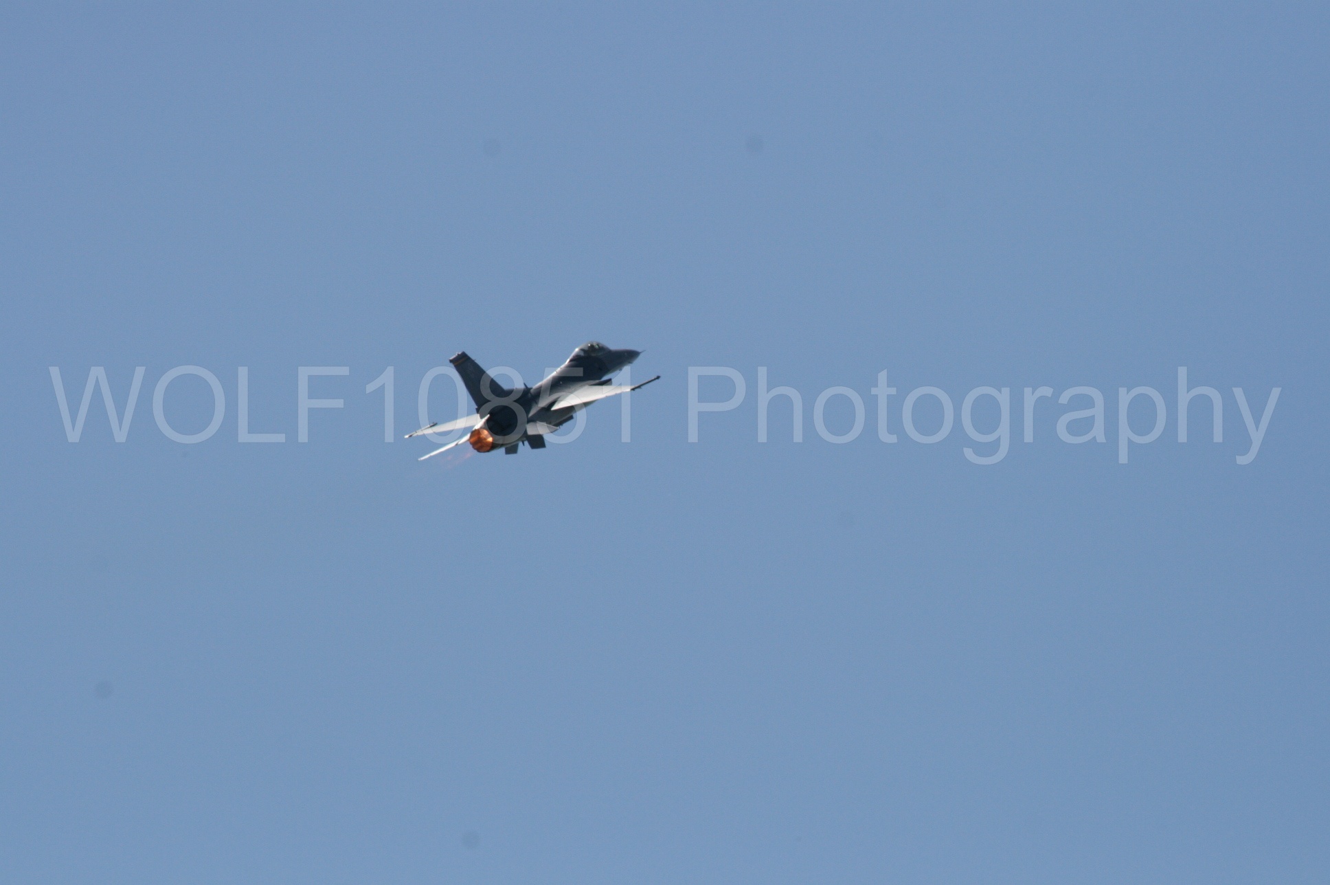 Aviation photography by WOLF10851 featuring F-16 Fighting Falcon, California Capital Airshow 2008, Viper Demonstration Team.