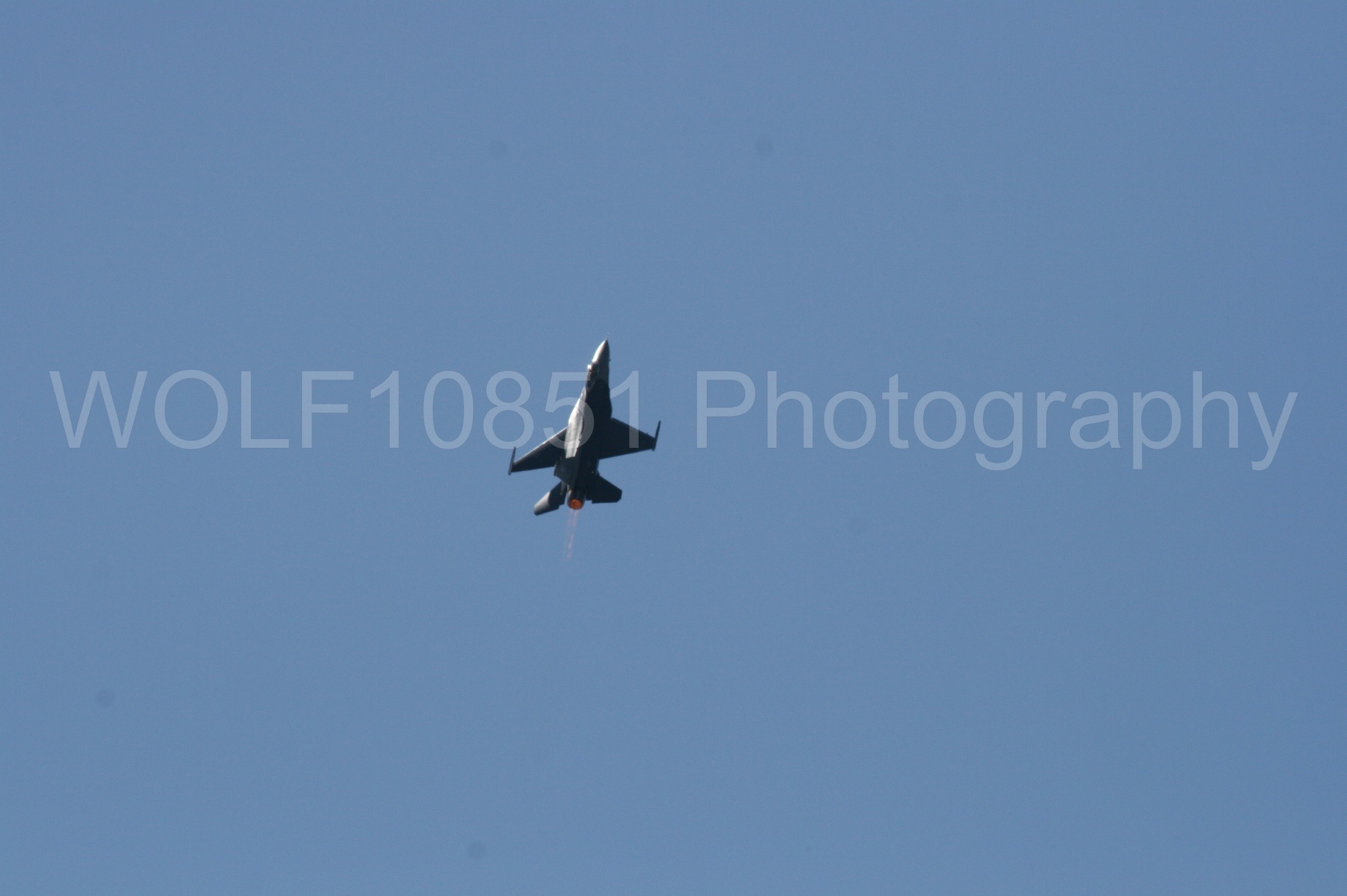 Aviation photography by WOLF10851 featuring F-16 Fighting Falcon, California Capital Airshow 2008, Viper Demonstration Team.