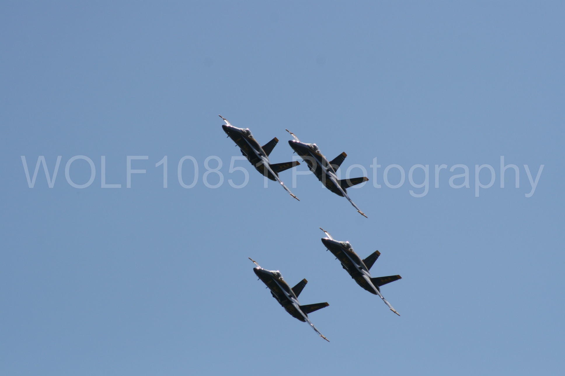 Aviation photography by WOLF10851 featuring California Capital Airshow 2008, F-18 Hornet, Blue Angels, Blue and Gold.