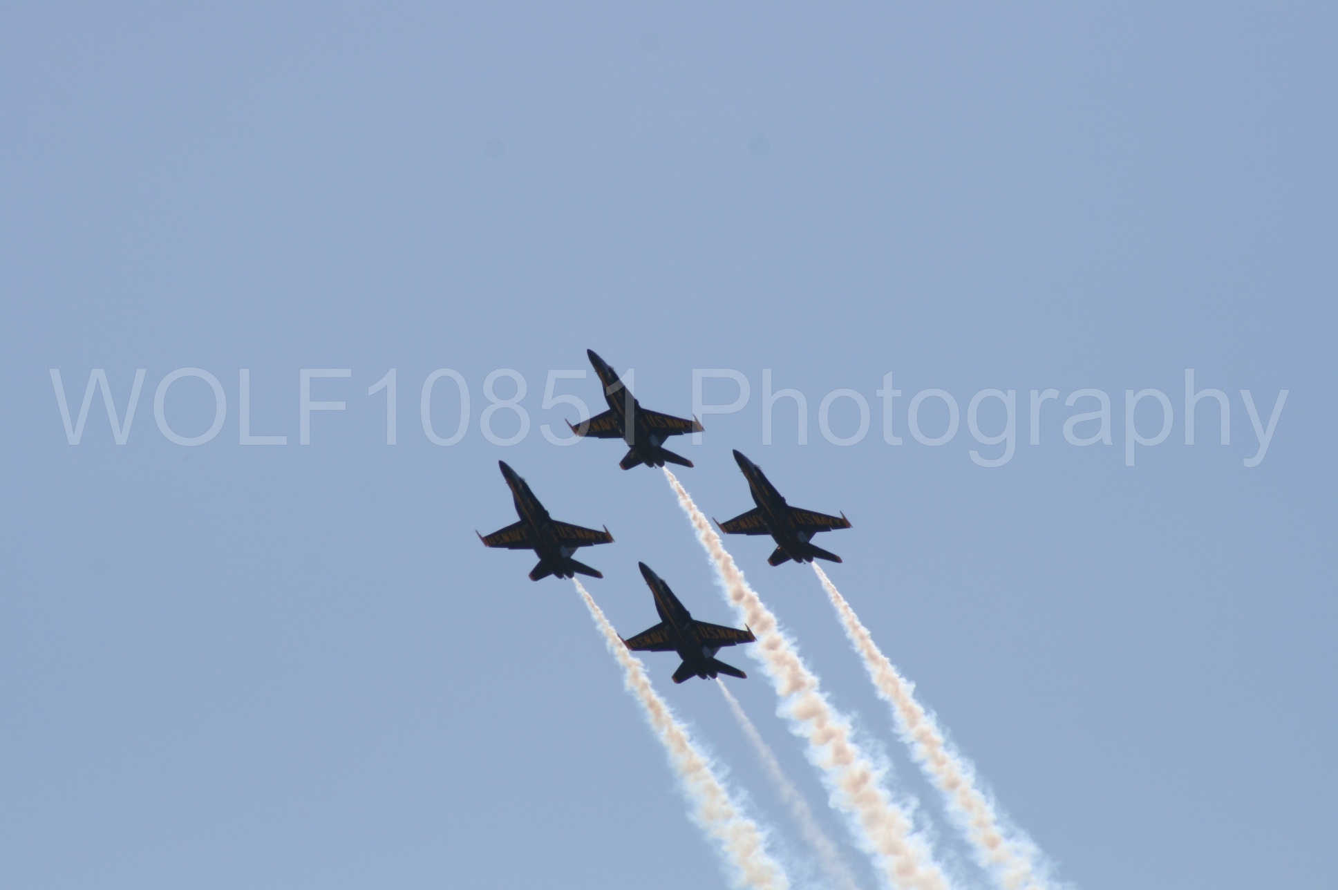 Aviation photography by WOLF10851 featuring California Capital Airshow 2008, F-18 Hornet, Blue Angels, Blue and Gold.