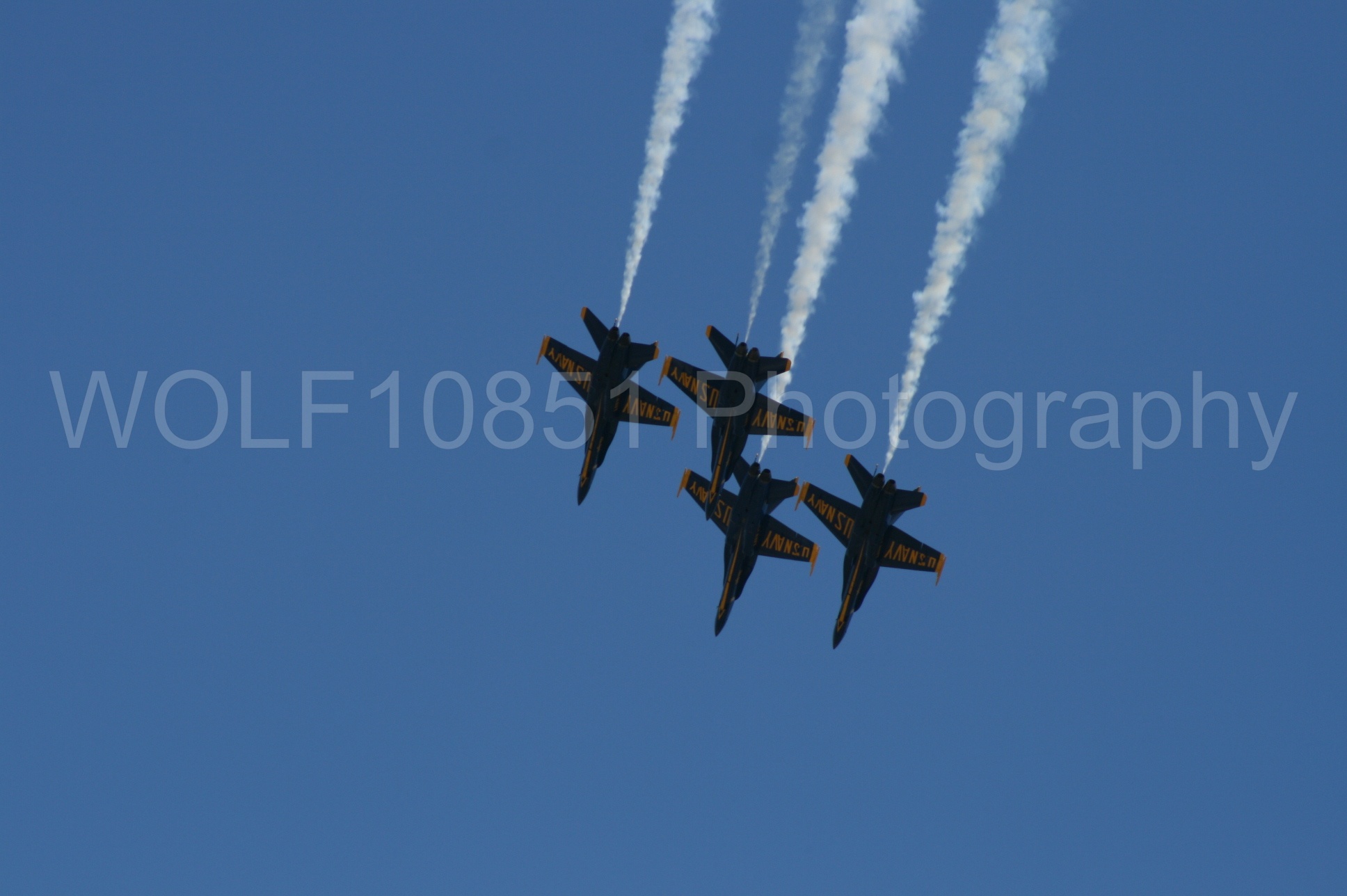 Aviation photography by WOLF10851 featuring California Capital Airshow 2008, F-18 Hornet, Blue Angels, Blue and Gold.