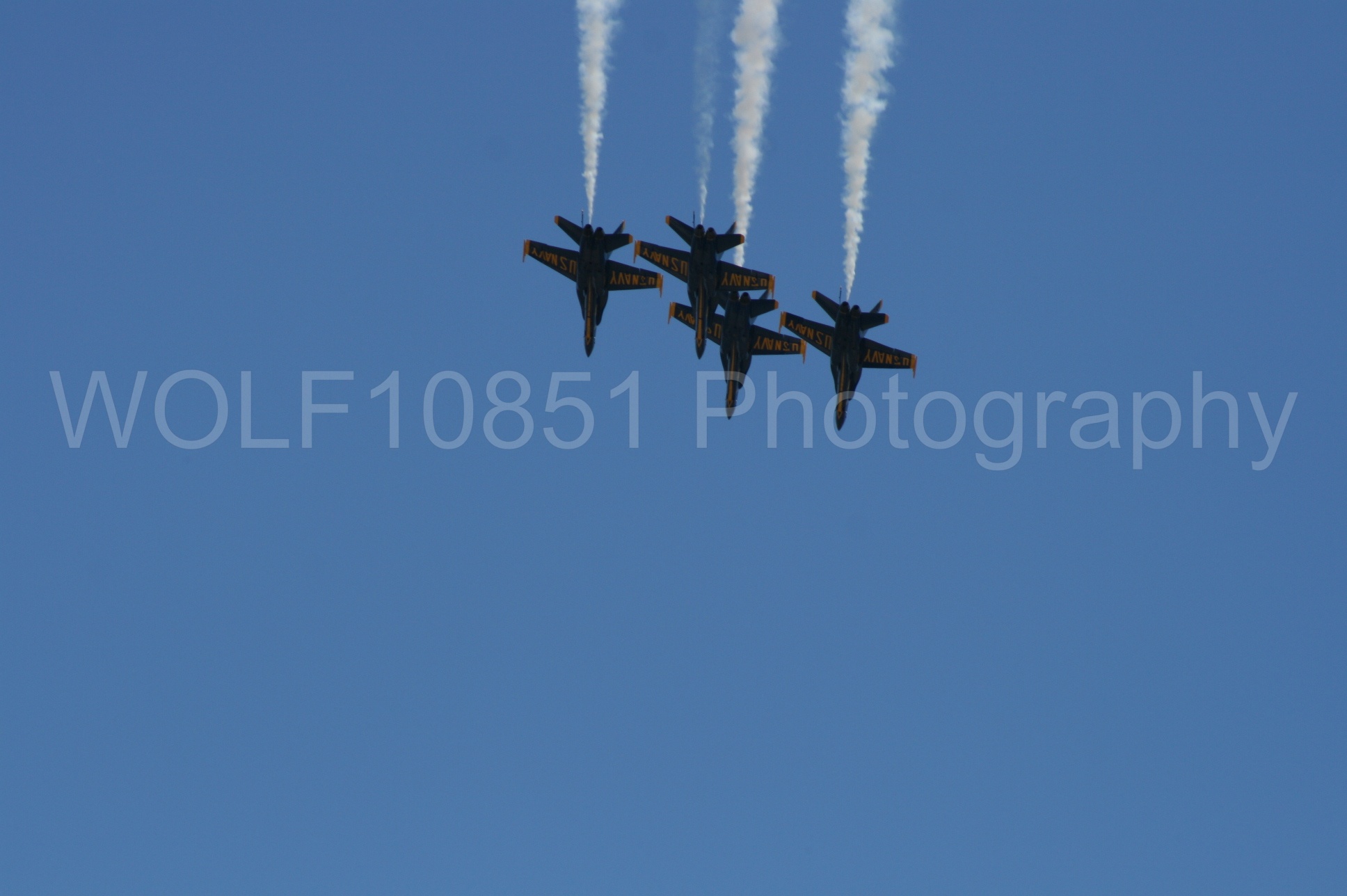Aviation photography by WOLF10851 featuring California Capital Airshow 2008, F-18 Hornet, Blue Angels, Blue and Gold.