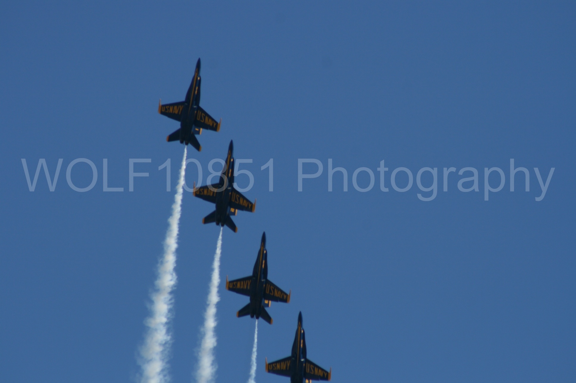 Aviation photography by WOLF10851 featuring California Capital Airshow 2008, F-18 Hornet, Blue Angels, Blue and Gold.
