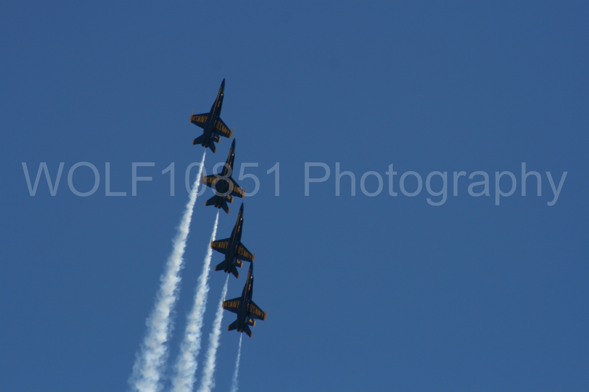 Aviation photography by WOLF10851 featuring California Capital Airshow 2008, F-18 Hornet, Blue Angels, Blue and Gold.