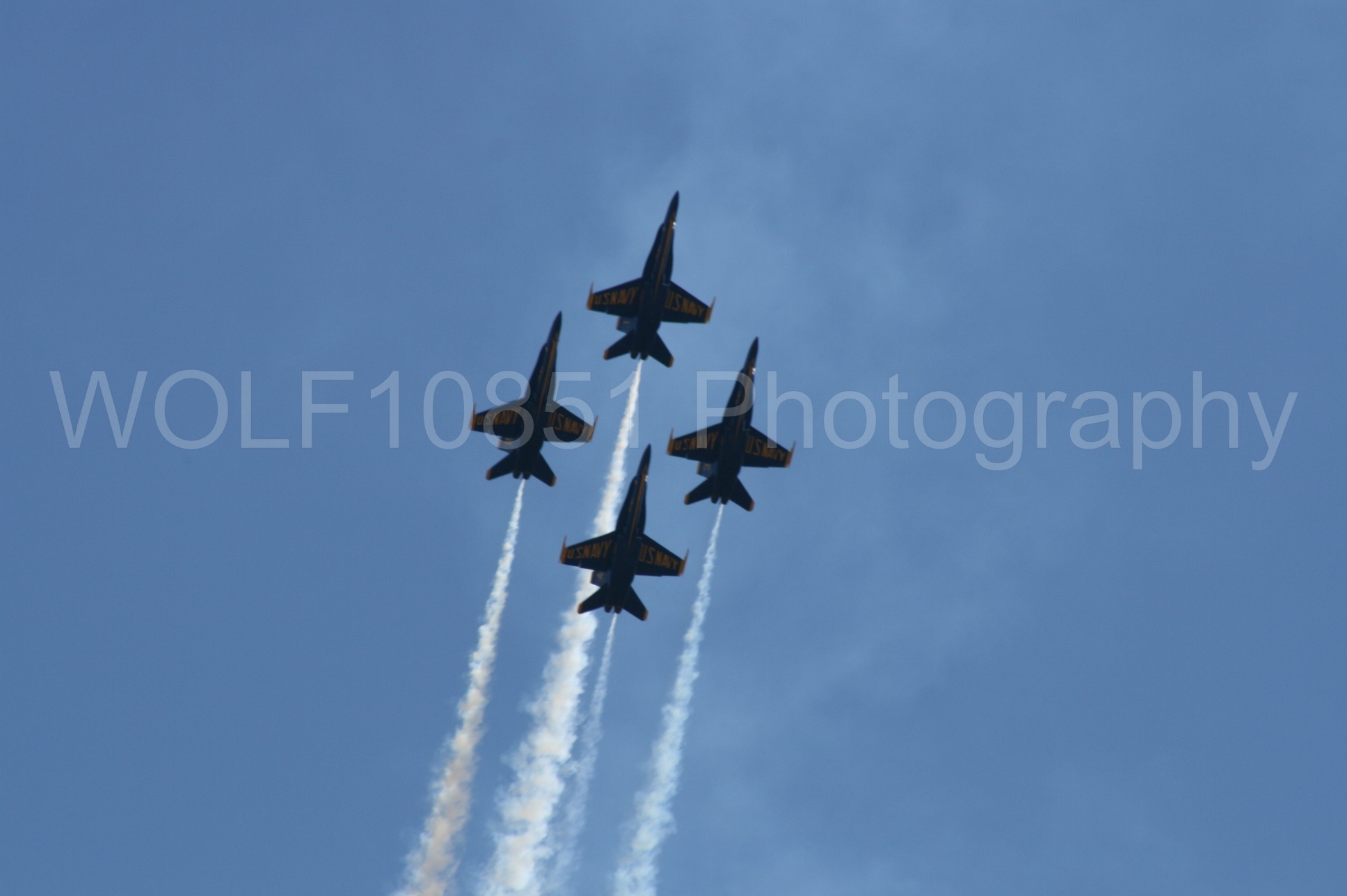 Aviation photography by WOLF10851 featuring California Capital Airshow 2008, F-18 Hornet, Blue Angels, Blue and Gold.