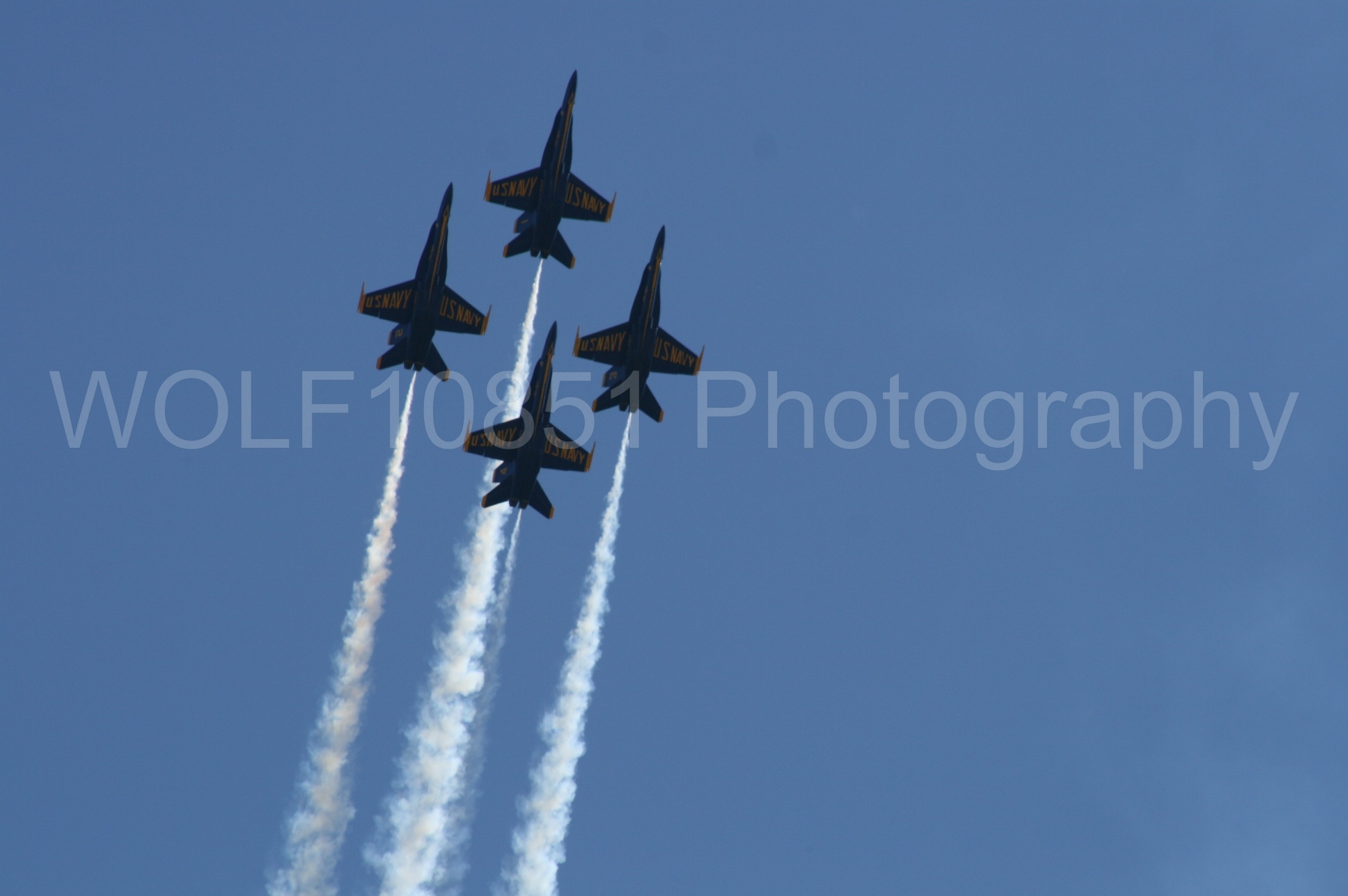 Aviation photography by WOLF10851 featuring California Capital Airshow 2008, F-18 Hornet, Blue Angels, Blue and Gold.