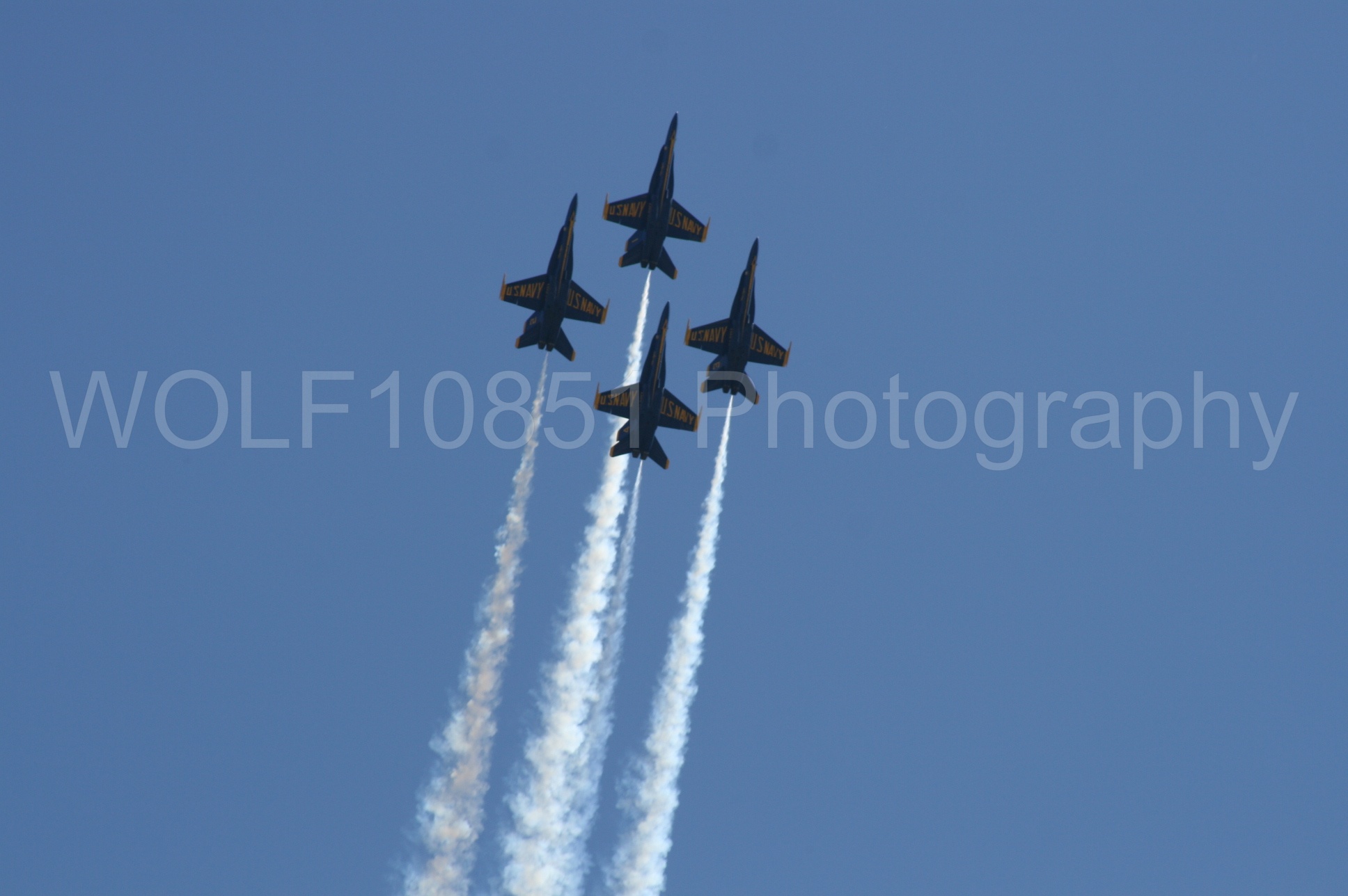 Aviation photography by WOLF10851 featuring California Capital Airshow 2008, F-18 Hornet, Blue Angels, Blue and Gold.