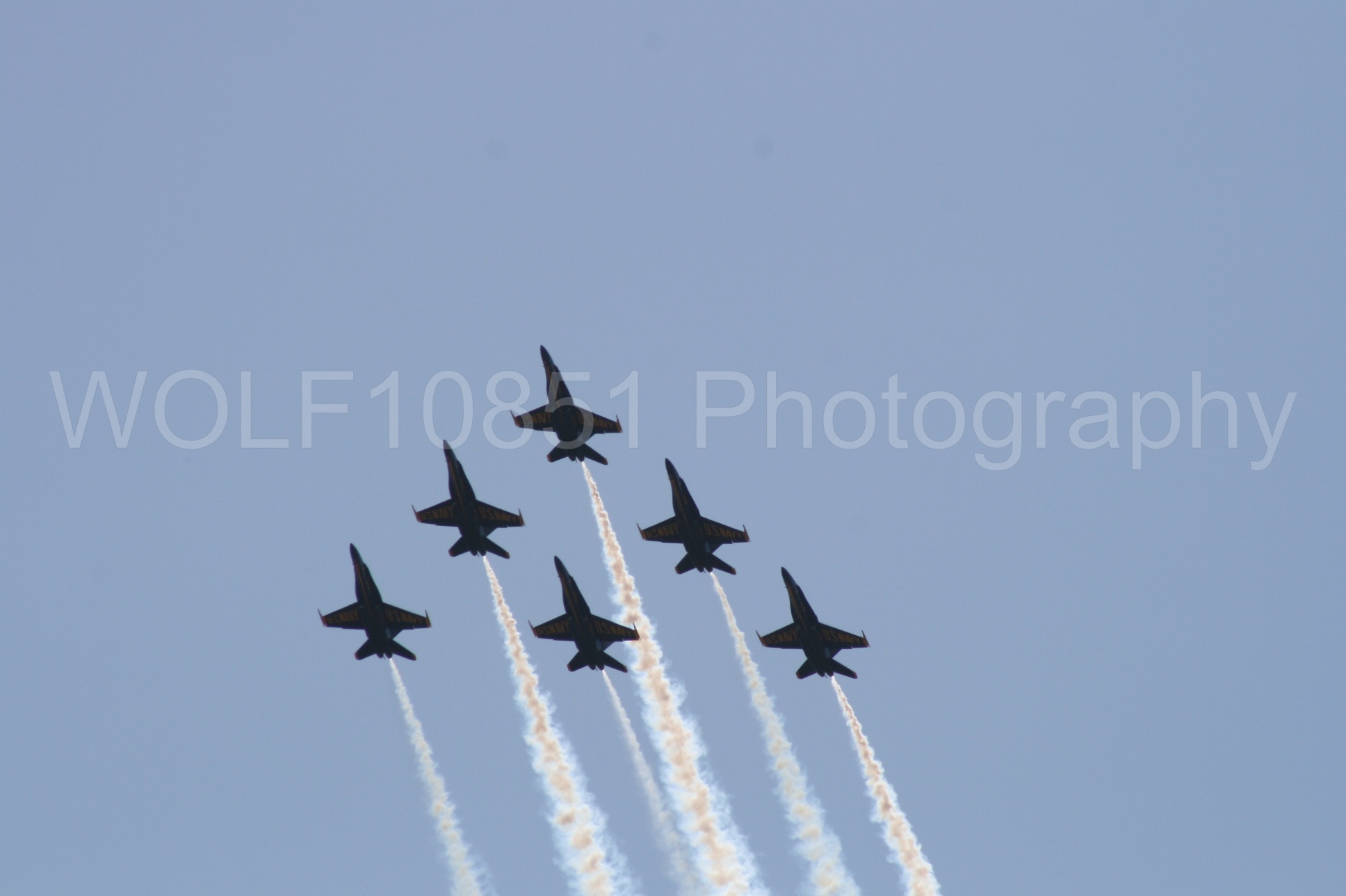 Aviation photography by WOLF10851 featuring California Capital Airshow 2008, F-18 Hornet, Blue Angels, Blue and Gold.