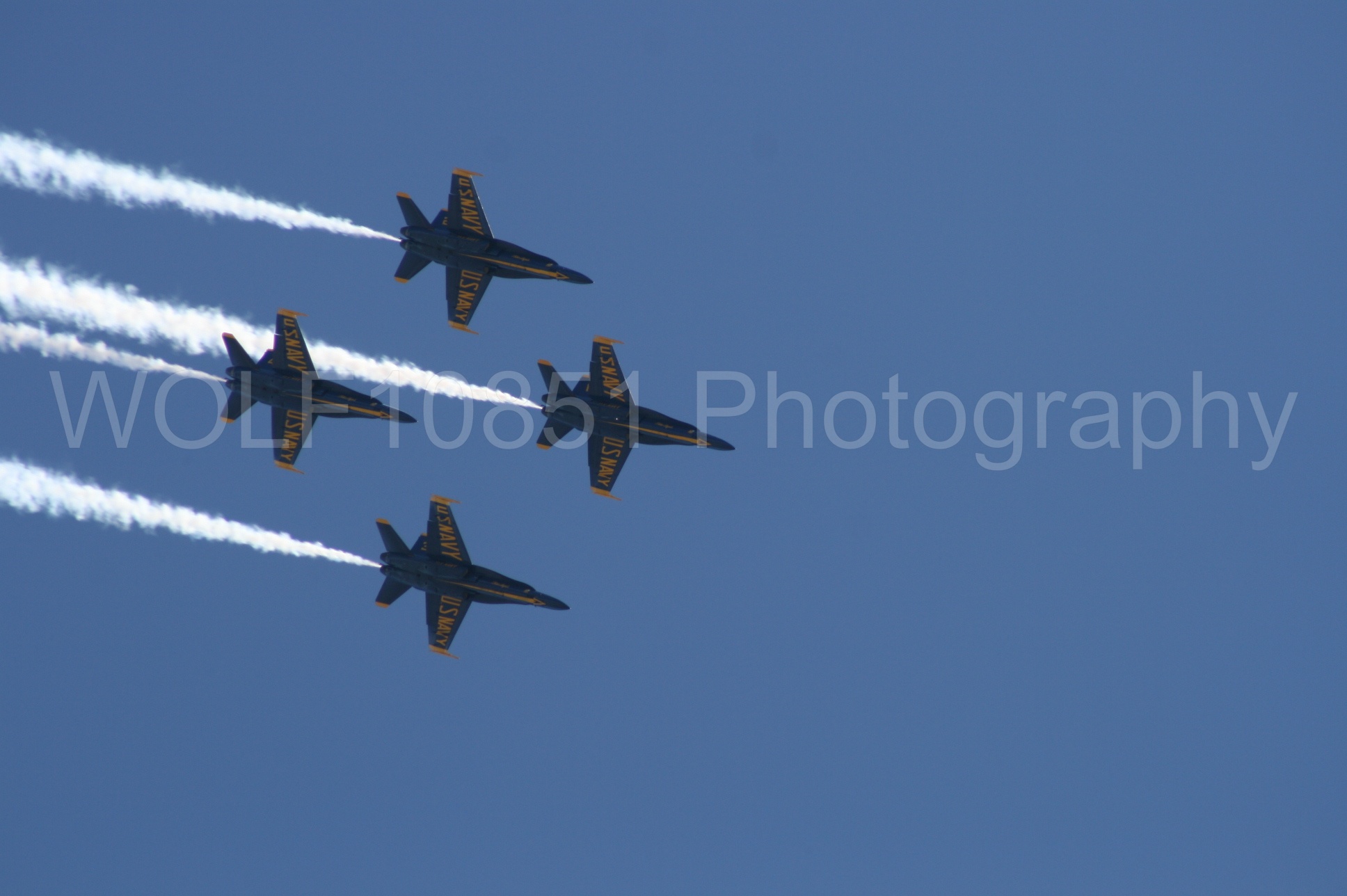 Aviation photography by WOLF10851 featuring California Capital Airshow 2008, F-18 Hornet, Blue Angels, Blue and Gold.