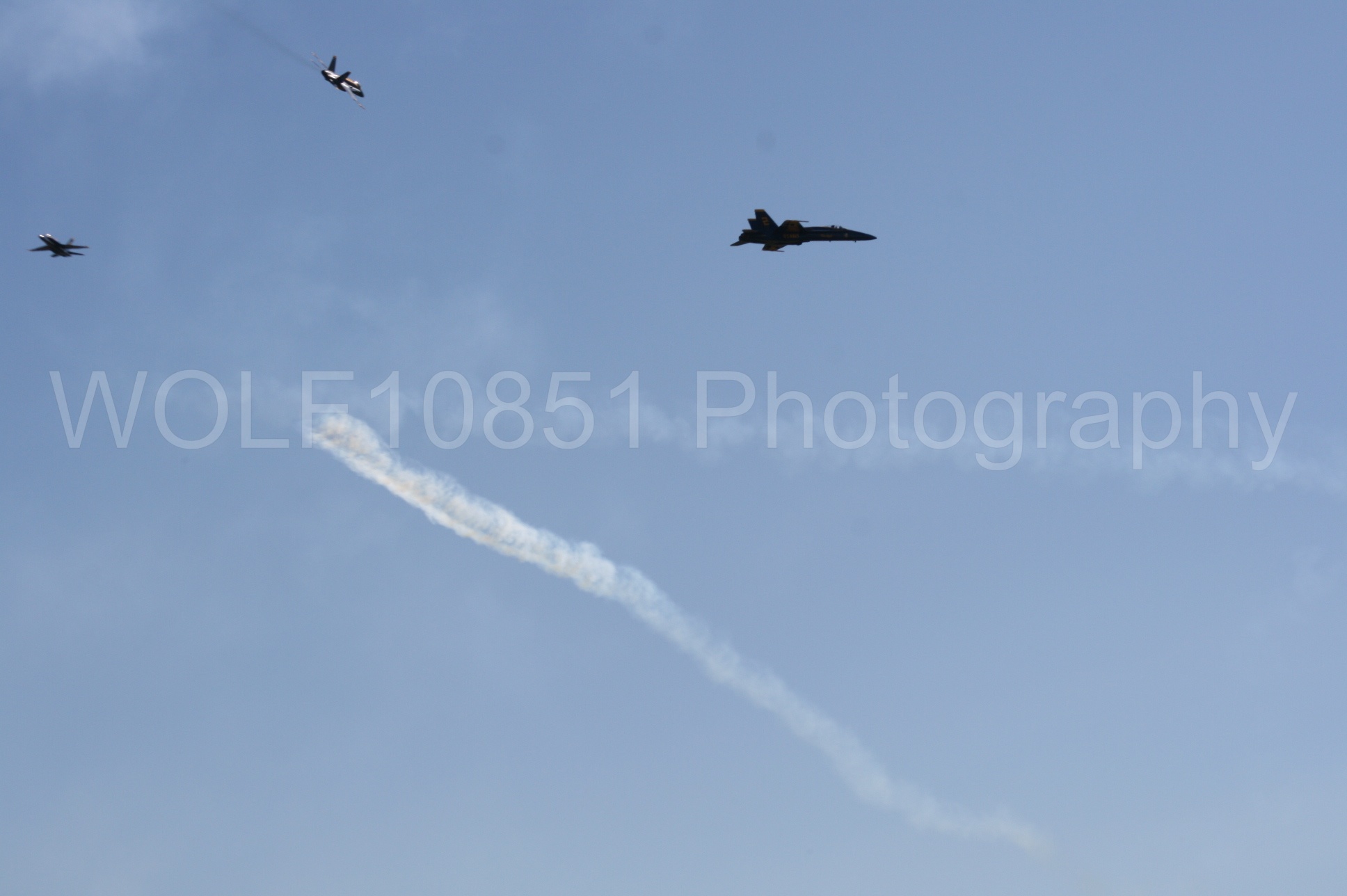 Aviation photography by WOLF10851 featuring California Capital Airshow 2008, F-18 Hornet, Blue Angels, Blue and Gold.