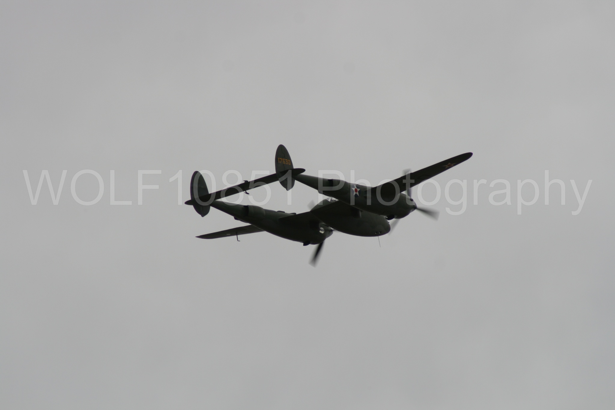 Aviation photography by WOLF10851 featuring California Capital Airshow 2009, Glacier Girl, P-38 Lightning.