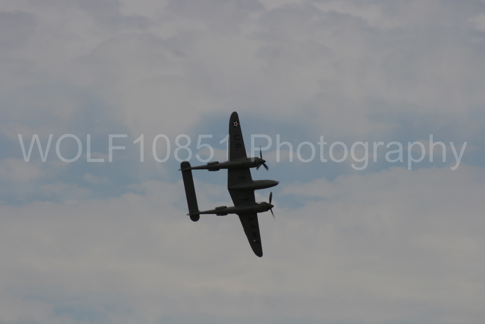 Aviation photography by WOLF10851 featuring California Capital Airshow 2009, Glacier Girl, P-38 Lightning.