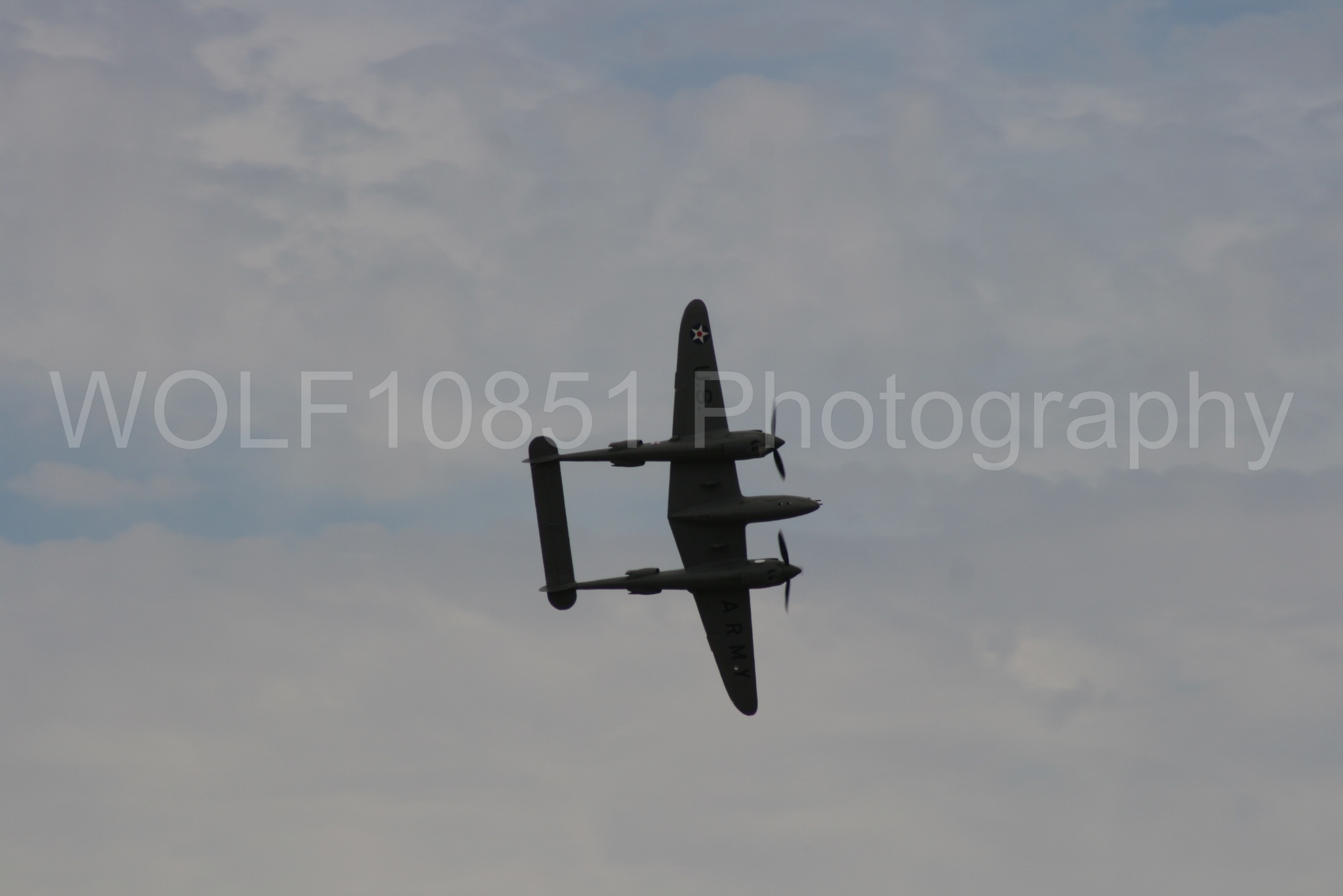 Aviation photography by WOLF10851 featuring California Capital Airshow 2009, Glacier Girl, P-38 Lightning.