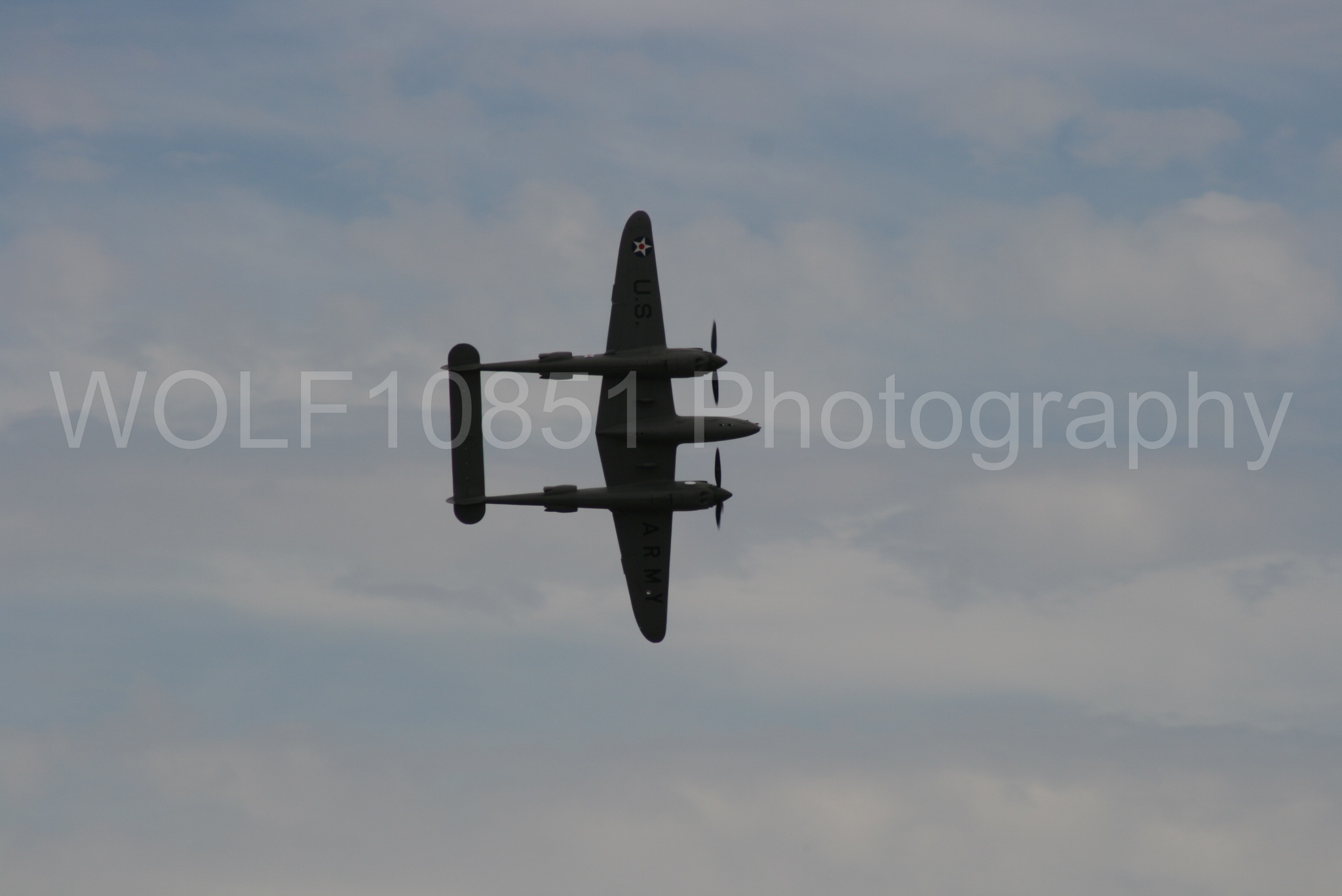 Aviation photography by WOLF10851 featuring California Capital Airshow 2009, Glacier Girl, P-38 Lightning.