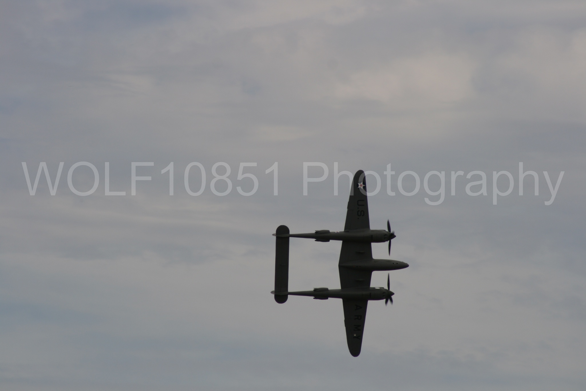 Aviation photography by WOLF10851 featuring California Capital Airshow 2009, Glacier Girl, P-38 Lightning.