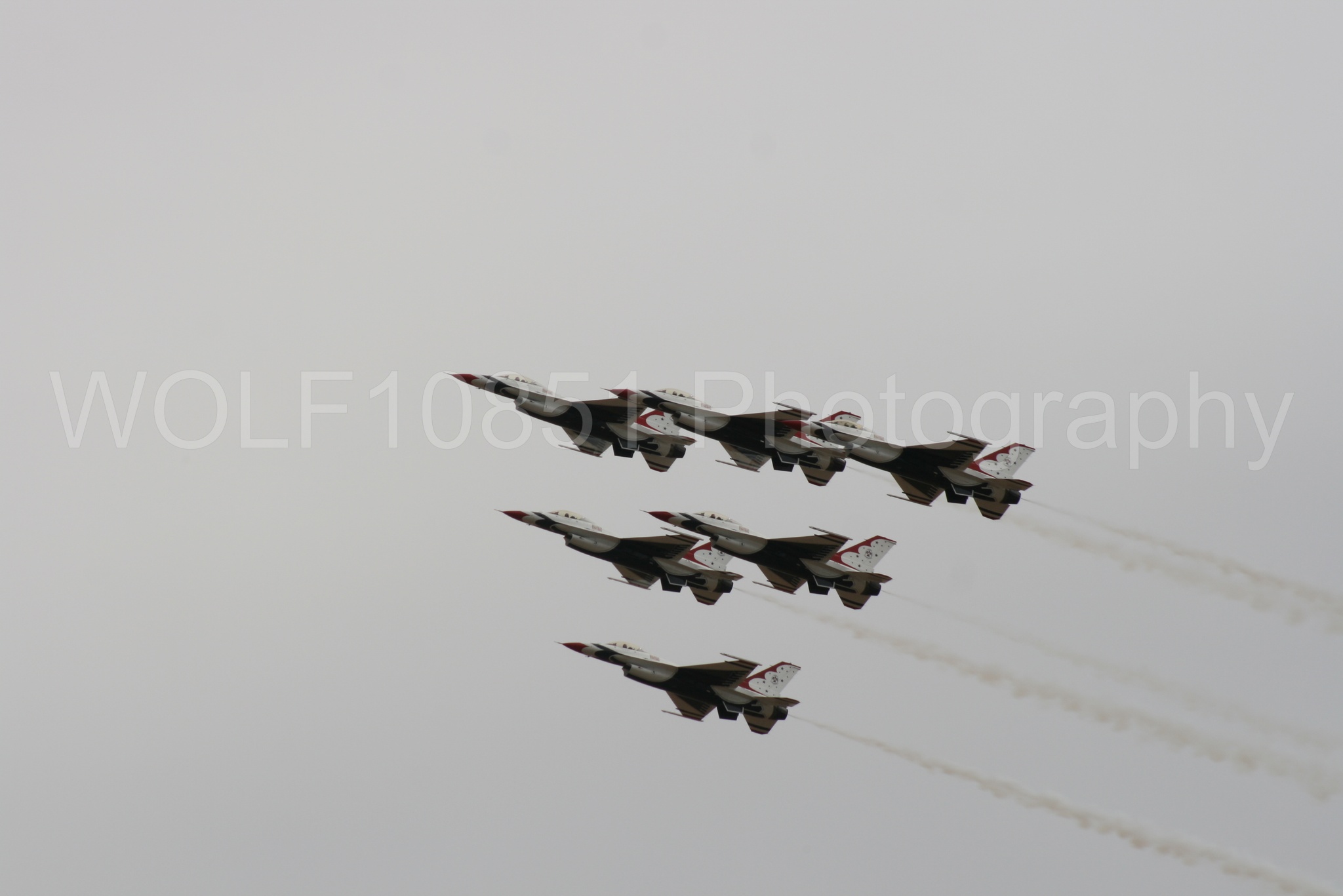 Aviation photography by WOLF10851 featuring F-16 Fighting Falcon, Thunderbirds, Red White and Blue, California Capital Airshow 2009.