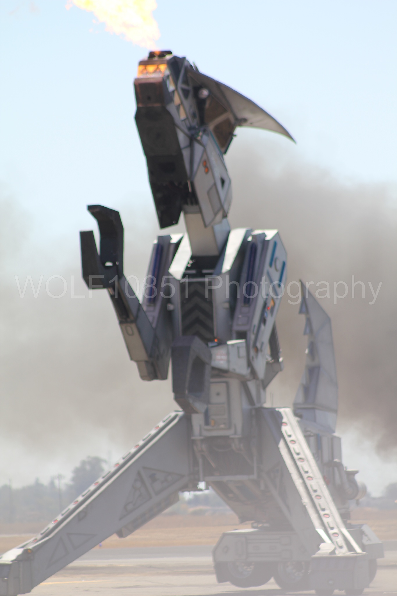 Aviation photography by WOLF10851 featuring Featured, California Capital Airshow 2010, Robosaurus.