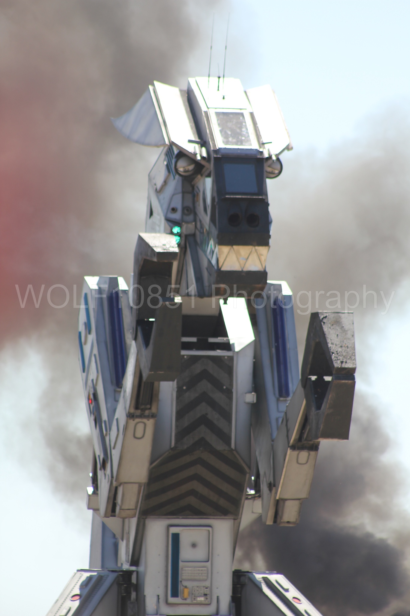 Aviation photography by WOLF10851 featuring California Capital Airshow 2010, Robosaurus.