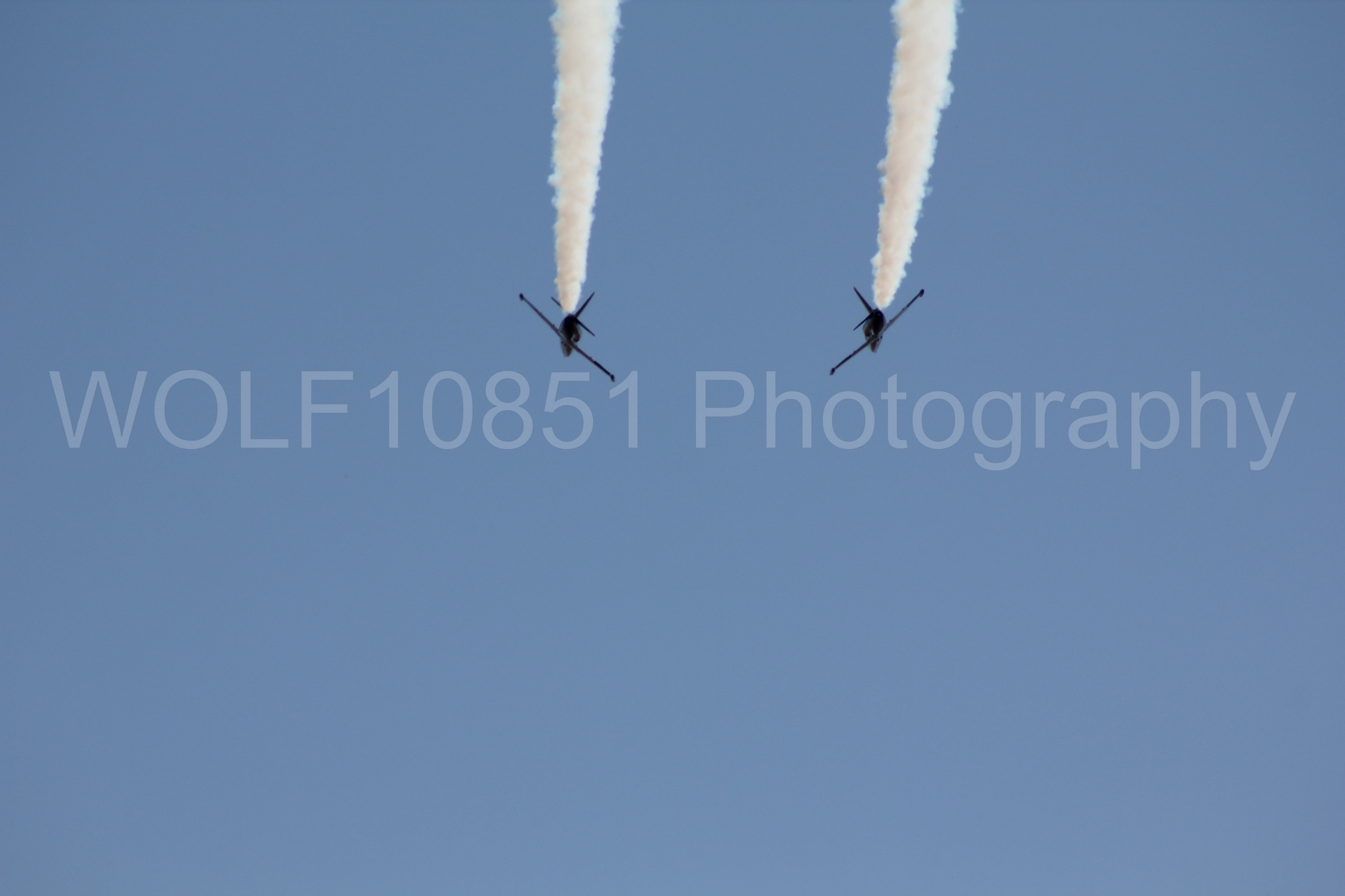Aviation photography by WOLF10851 featuring L-39 Albatros, The Patriots Jet Demonstration Team, California Capital Airshow 2010.