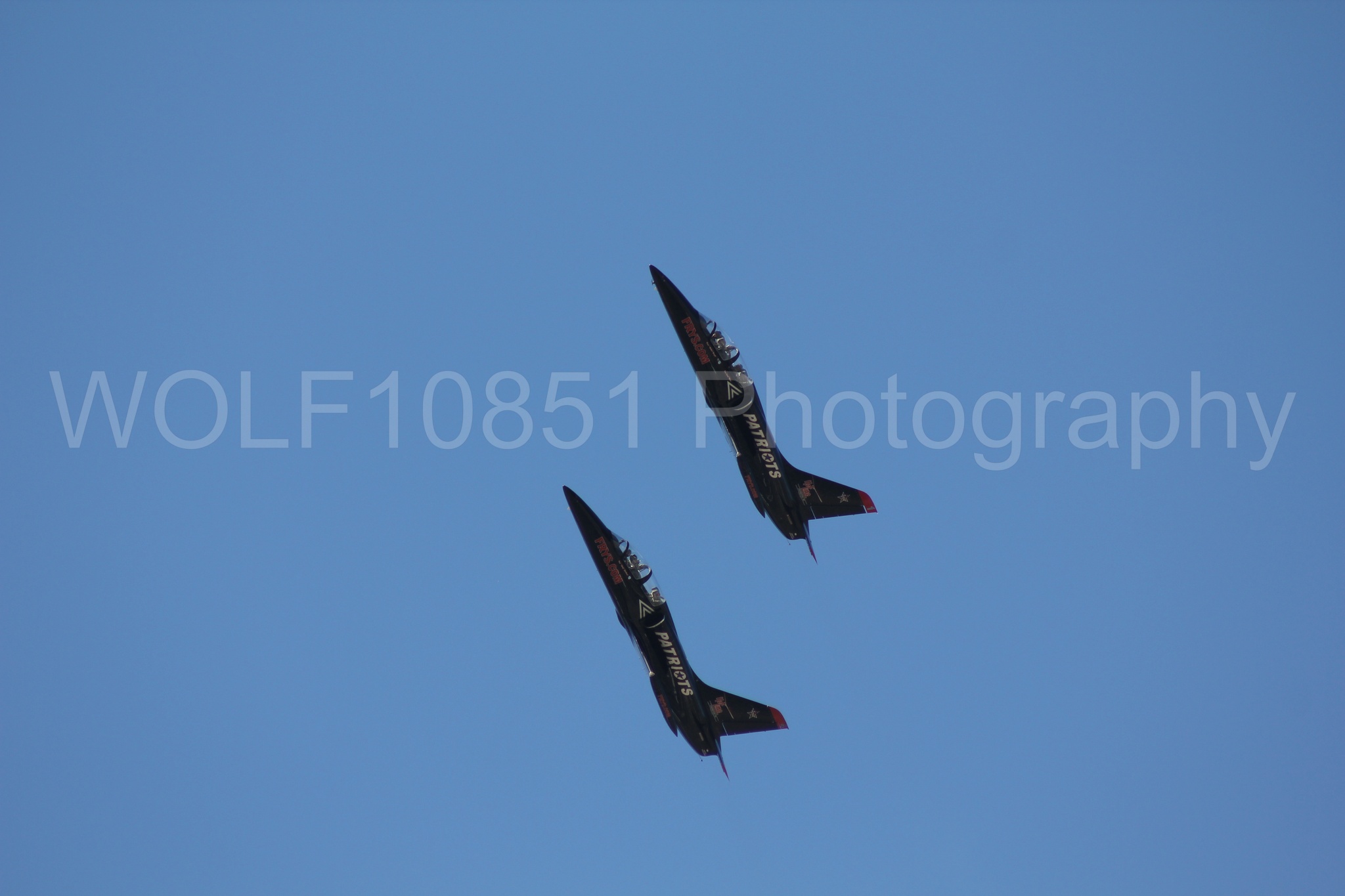 Aviation photography by WOLF10851 featuring L-39 Albatros, The Patriots Jet Demonstration Team, California Capital Airshow 2010.